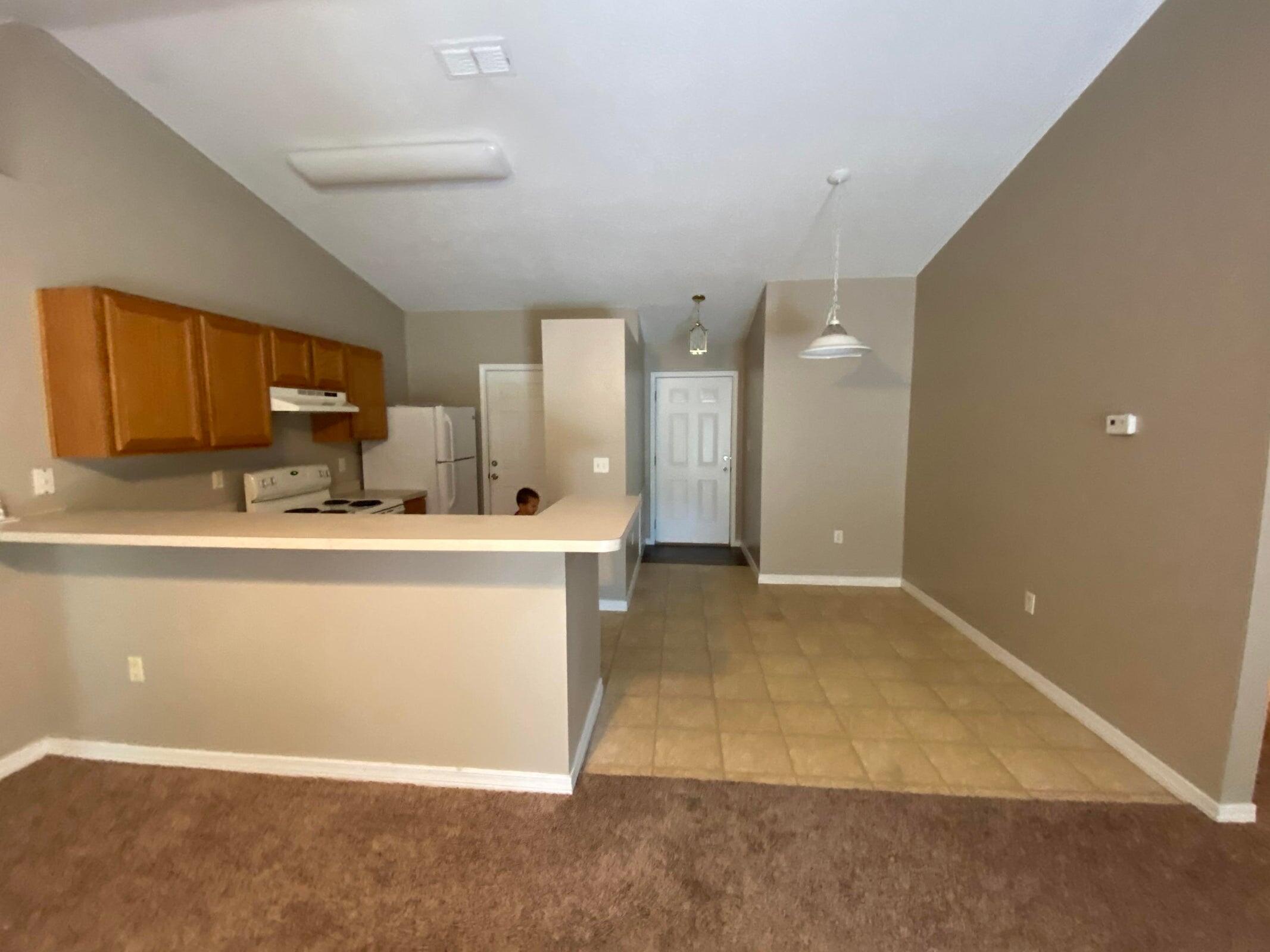 RIDGE CREST PH I - Residential