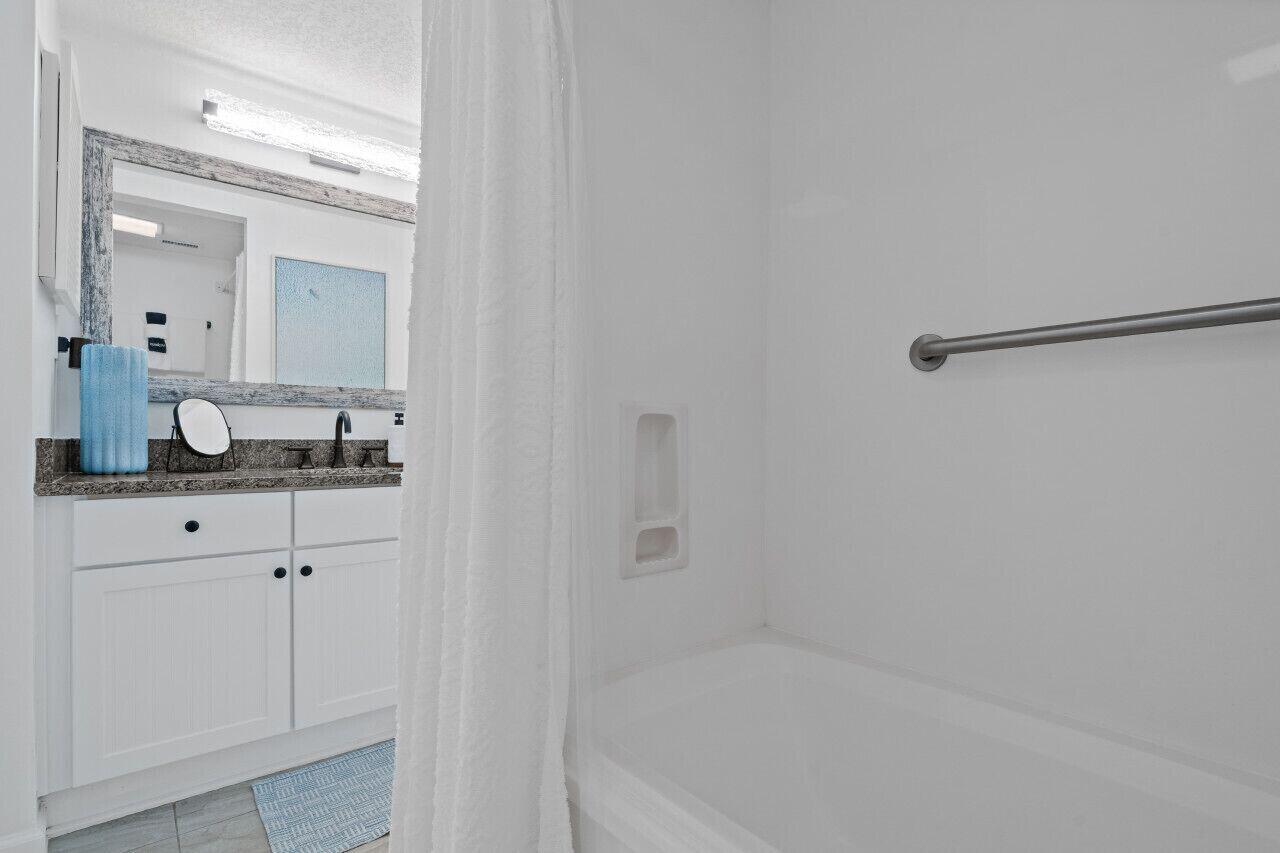 JETTY EAST CONDO - Residential