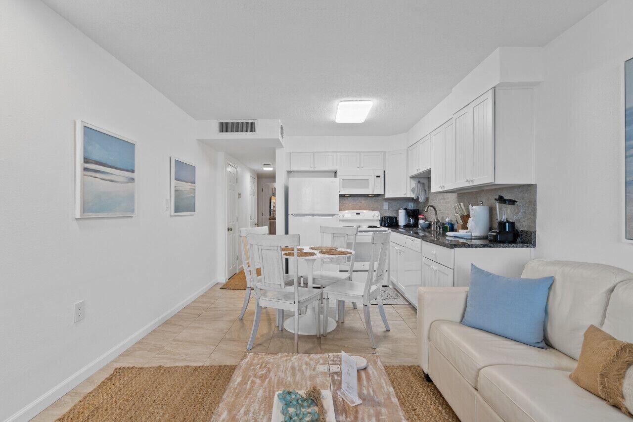 JETTY EAST CONDO - Residential