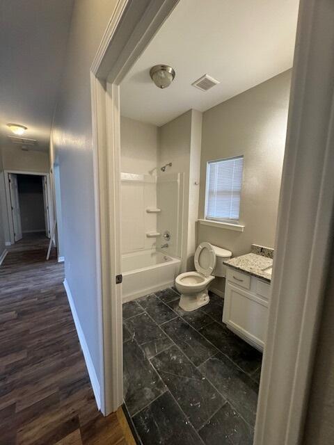 HERITAGE MANOR - Residential Lease