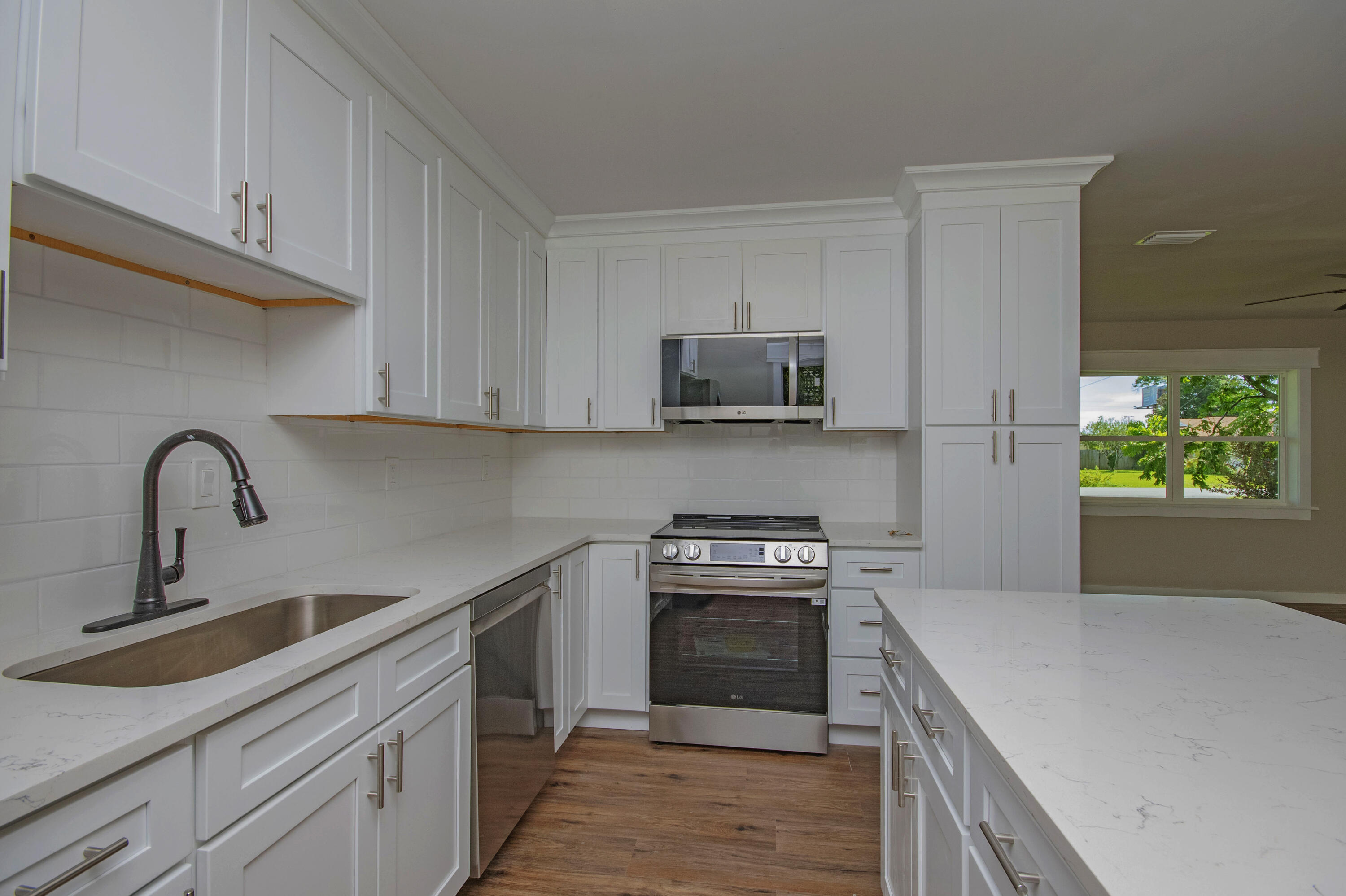 PRETTY BAYOU HEIGHTS 2ND ADDN - Residential