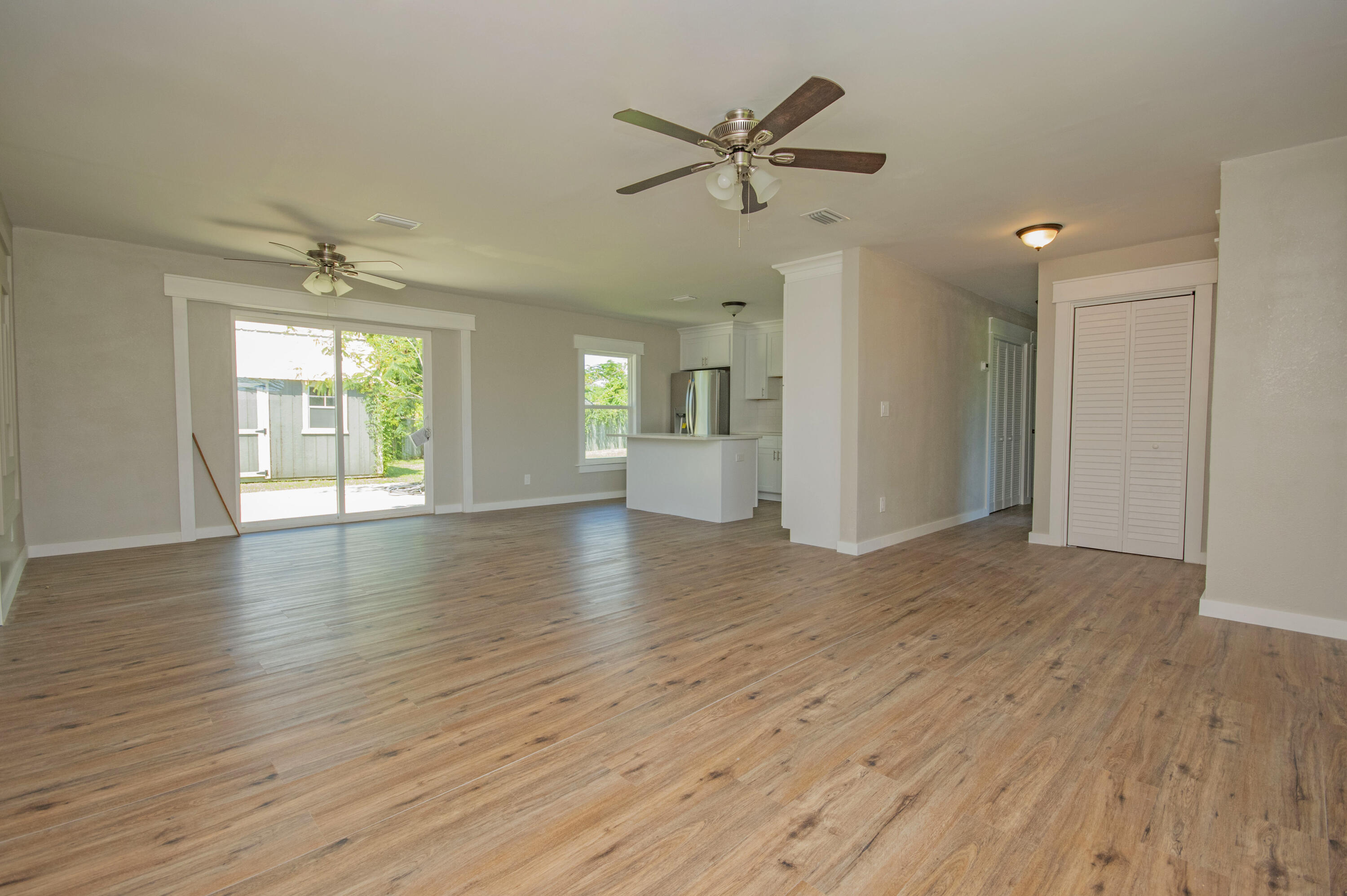 PRETTY BAYOU HEIGHTS 2ND ADDN - Residential