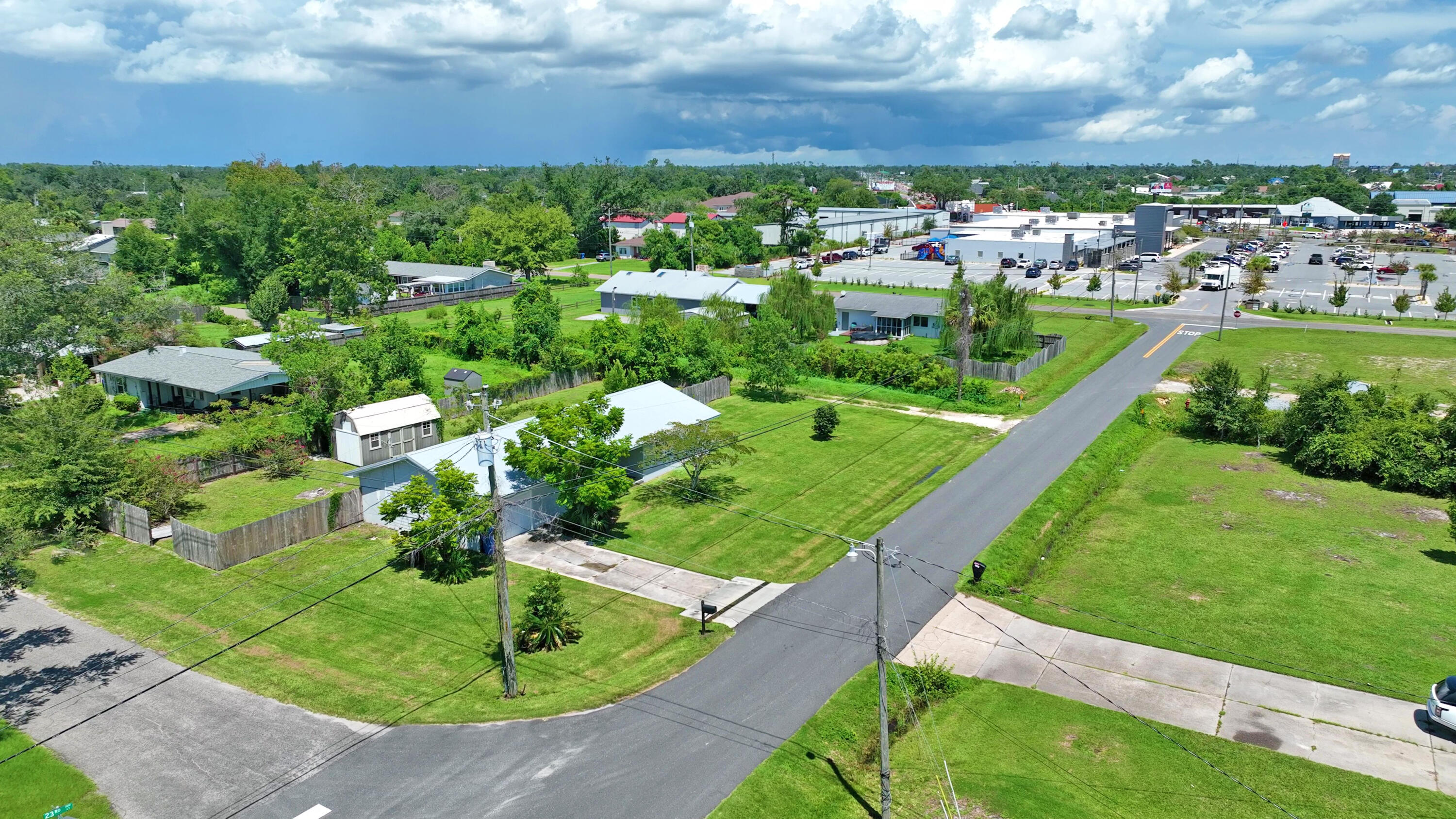 PRETTY BAYOU HEIGHTS 2ND ADDN - Residential