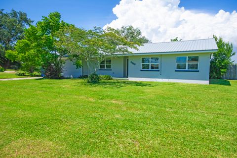 Photo of 3119 W 23rd Court Ct, Panama City, FL 32405 (MLS # 986279)