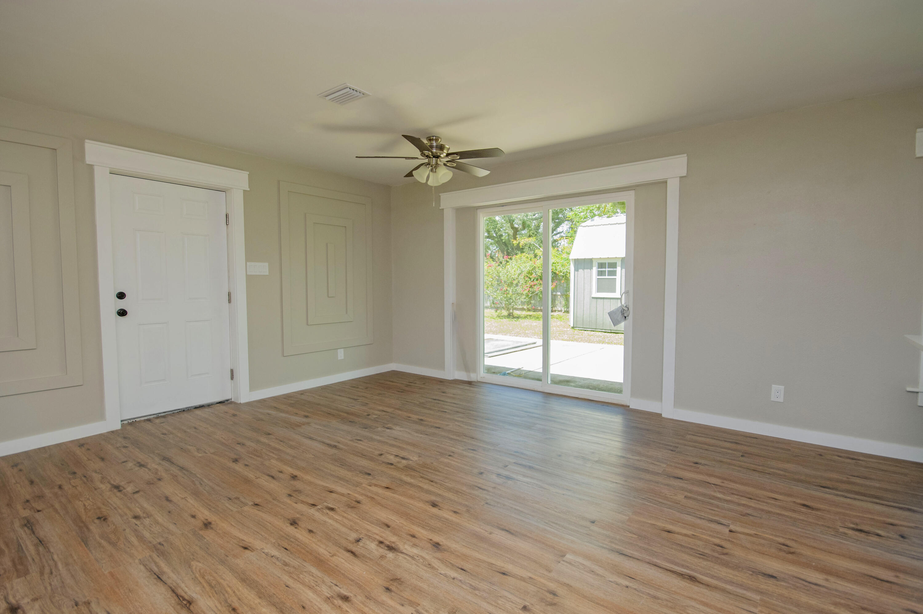 PRETTY BAYOU HEIGHTS 2ND ADDN - Residential