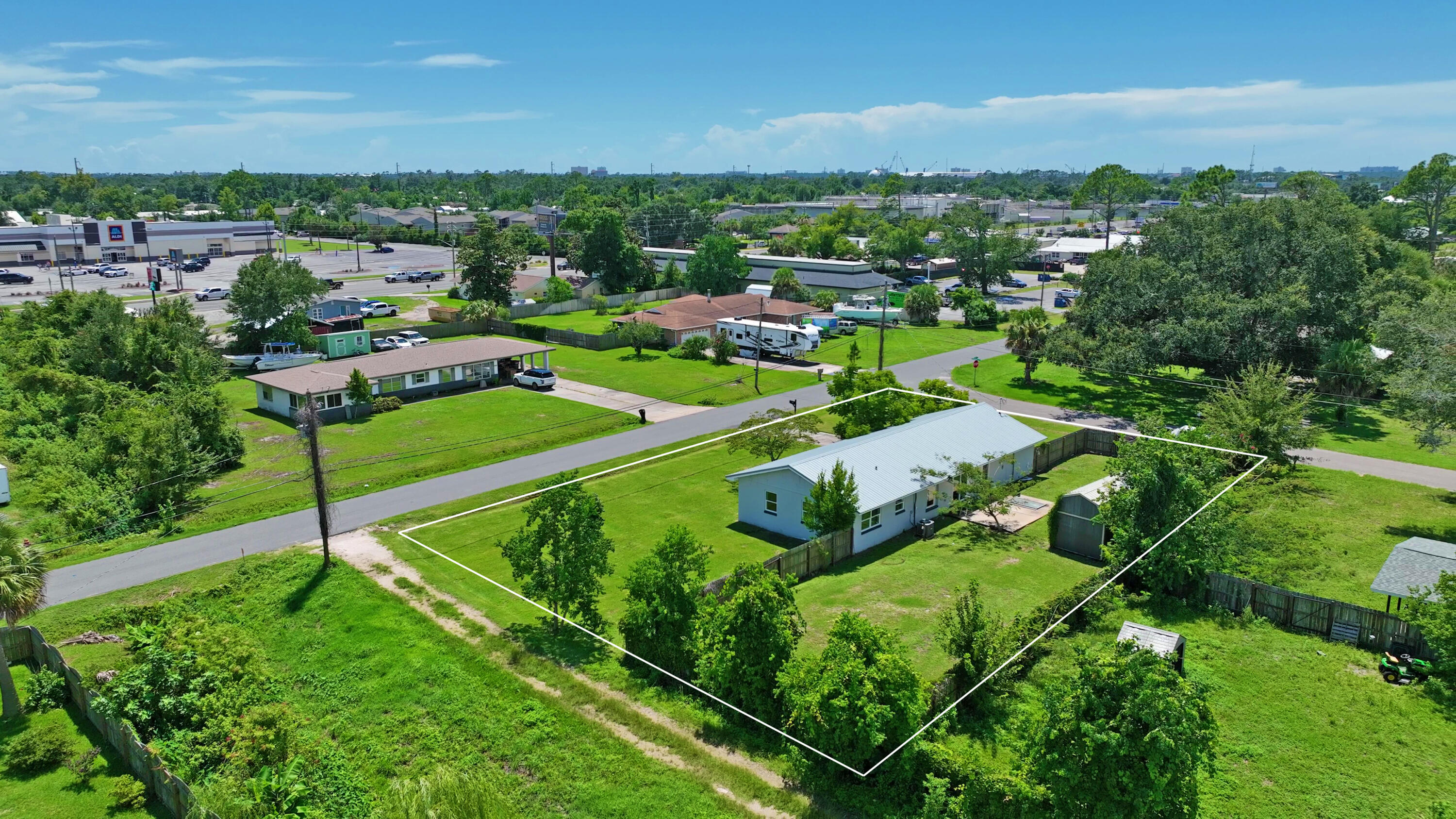 PRETTY BAYOU HEIGHTS 2ND ADDN - Residential