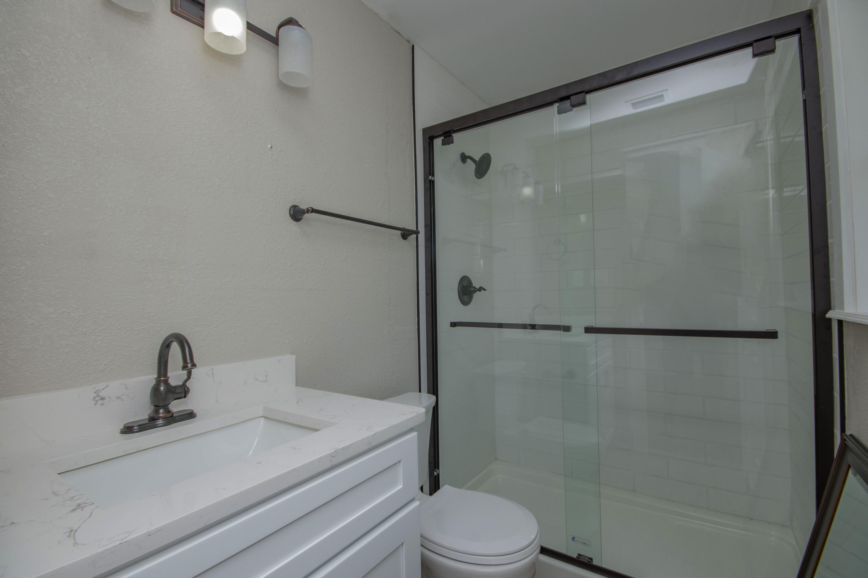 PRETTY BAYOU HEIGHTS 2ND ADDN - Residential