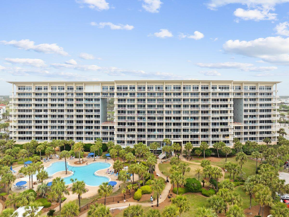 STERLING SHORES - Residential