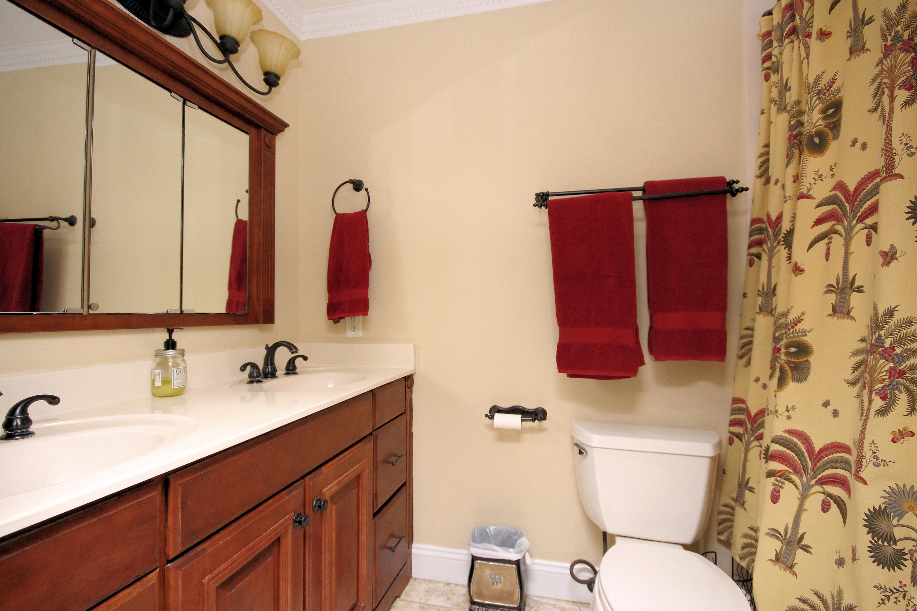 LAKE LORRAINE ESTATES 2 - Residential