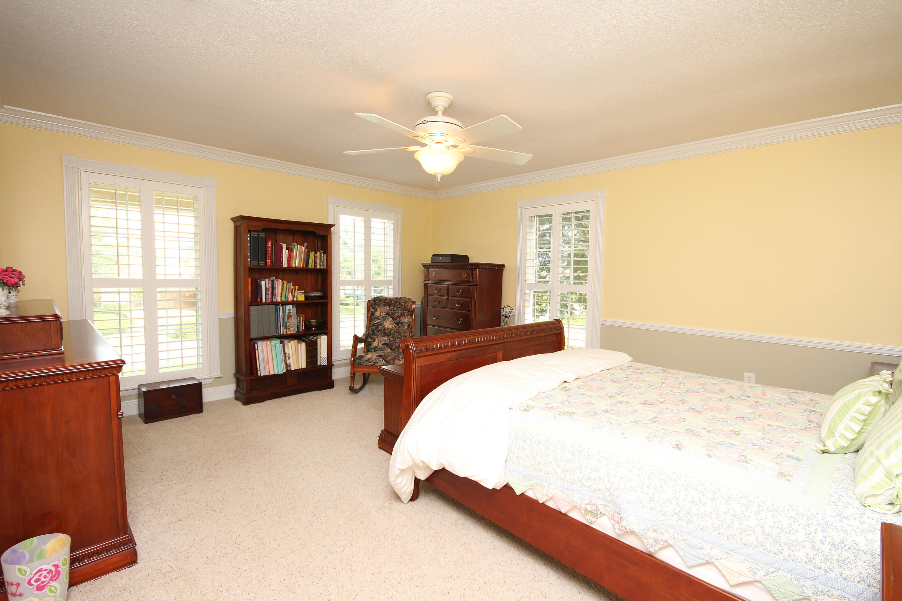 LAKE LORRAINE ESTATES 2 - Residential