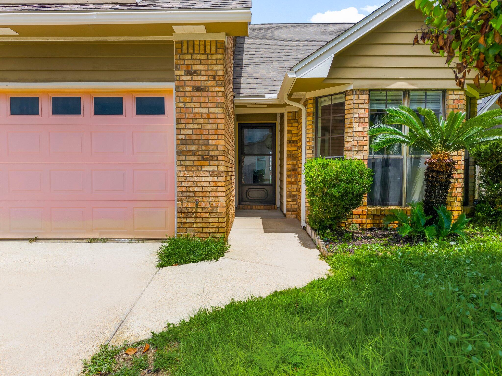 WOODLAND PARK ESTATES - Residential