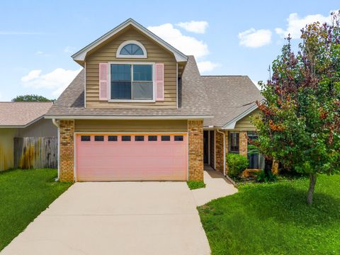 206 Woodland Park Circle Mary Esther FL 32569