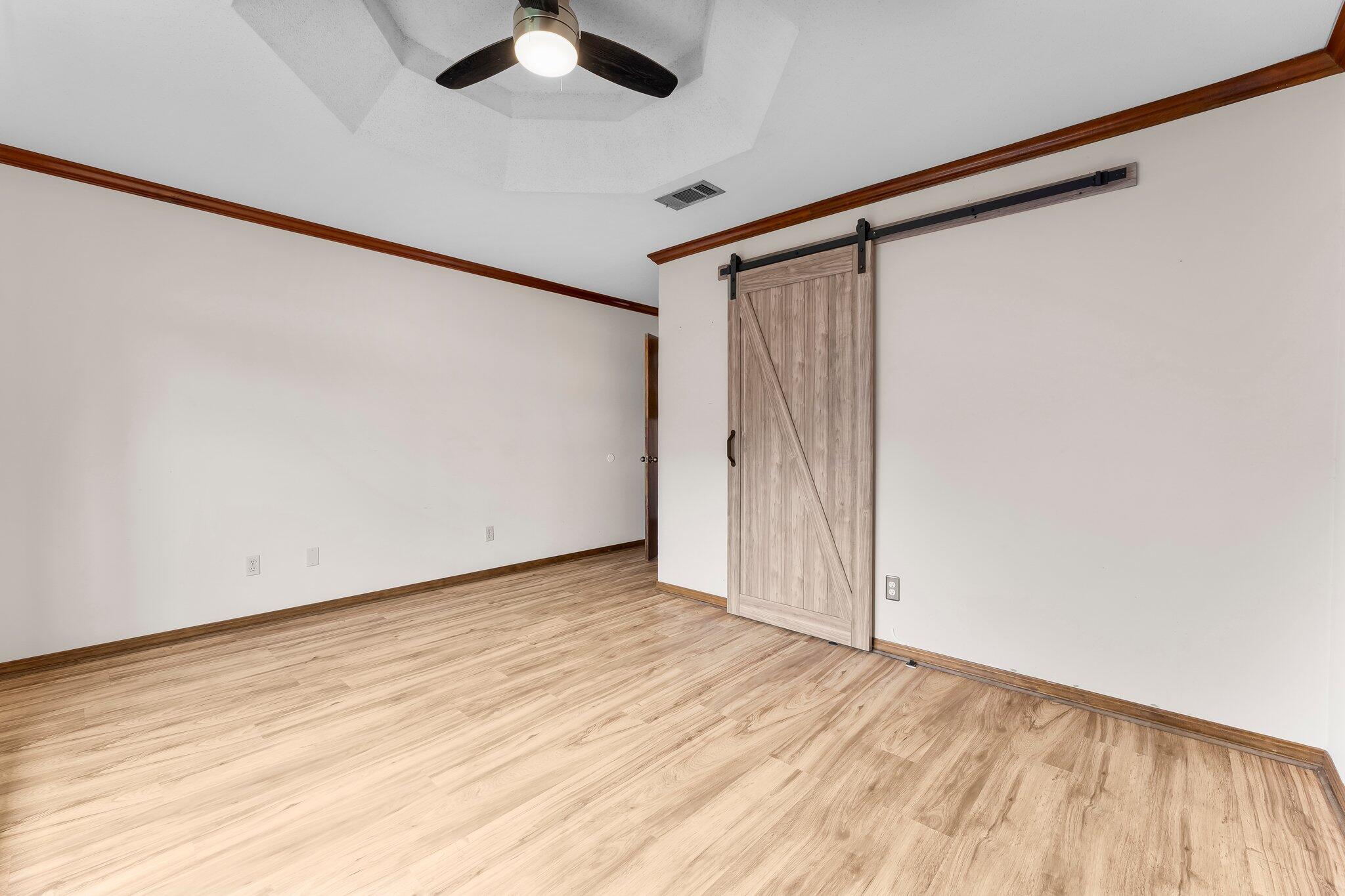 WOODLAND PARK ESTATES - Residential