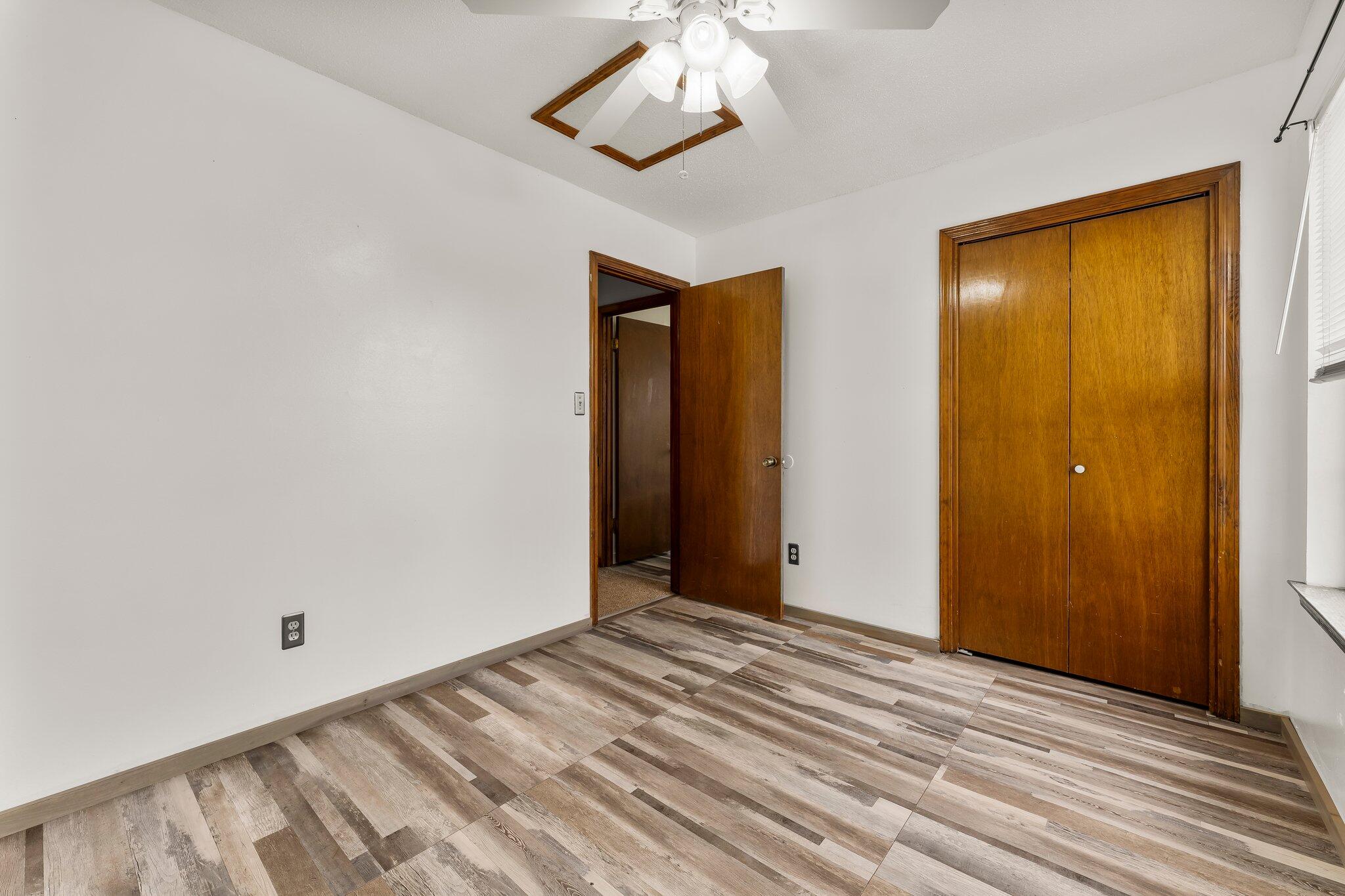 WOODLAND PARK ESTATES - Residential
