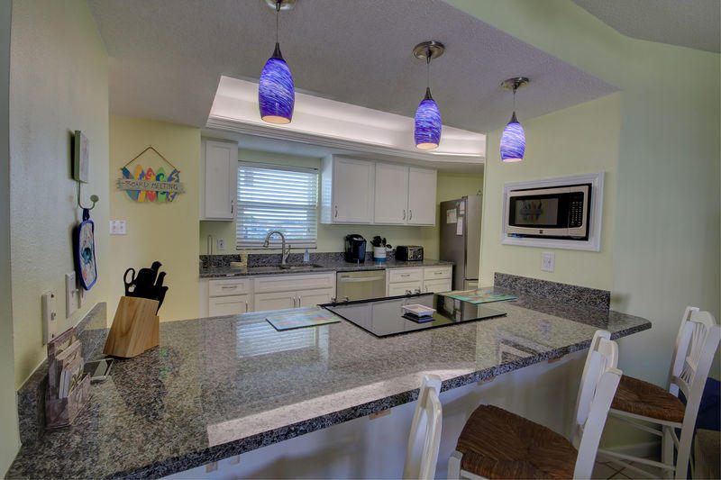 EL MATADOR CONDO - Residential