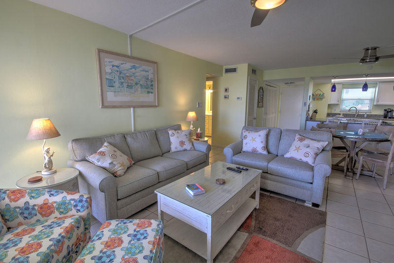 EL MATADOR CONDO - Residential