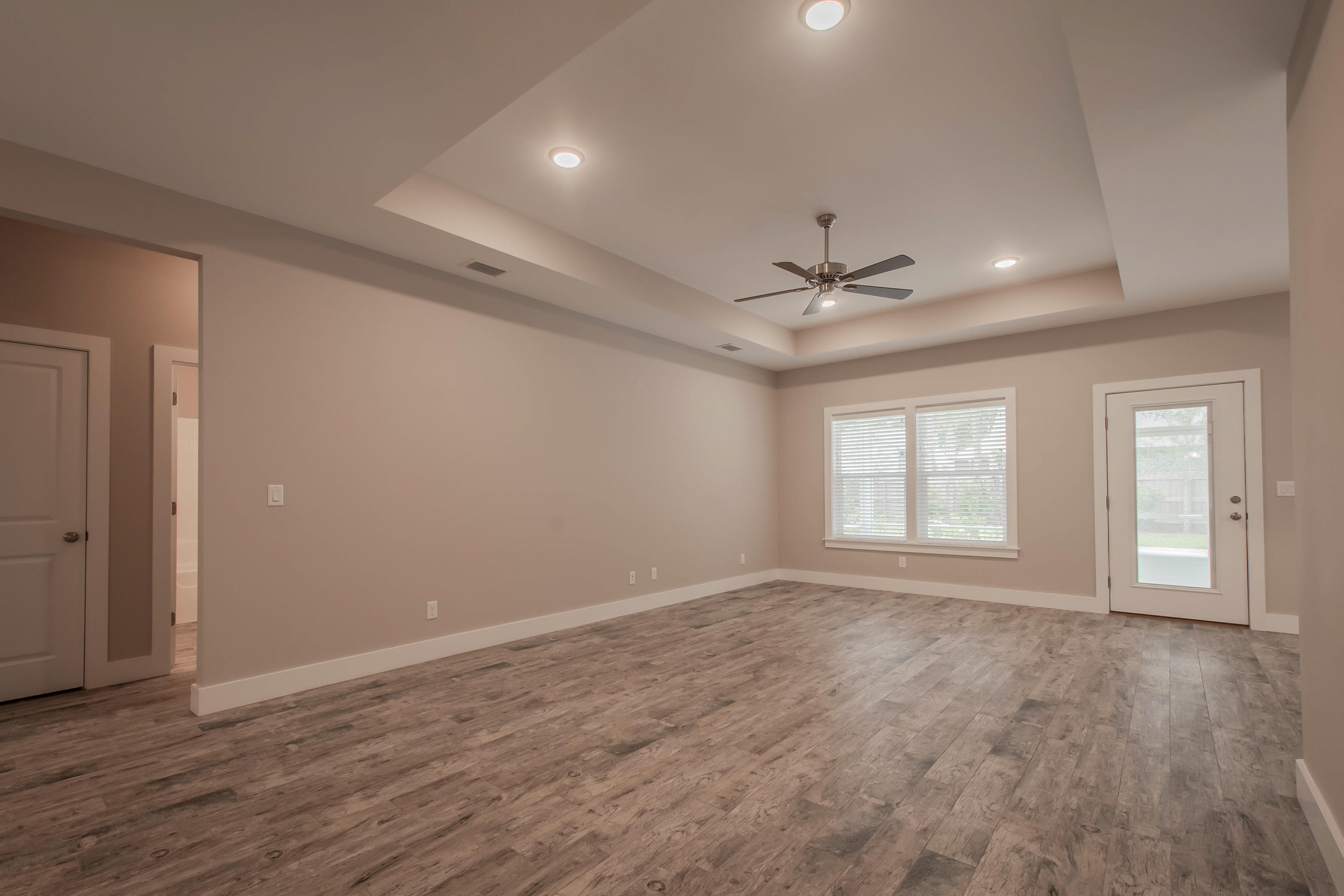 DAUGHETTES AMENDED - Residential