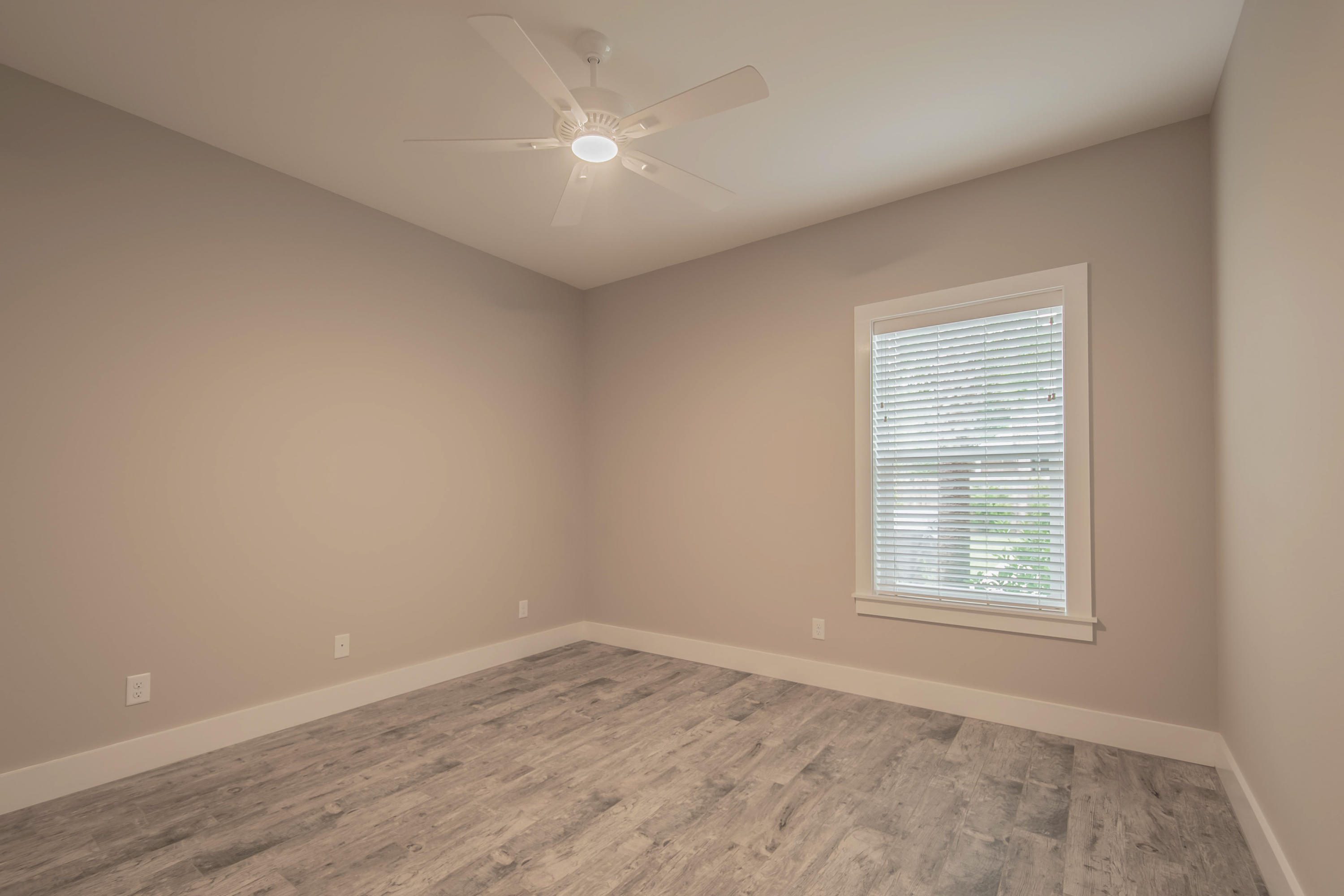 DAUGHETTES AMENDED - Residential