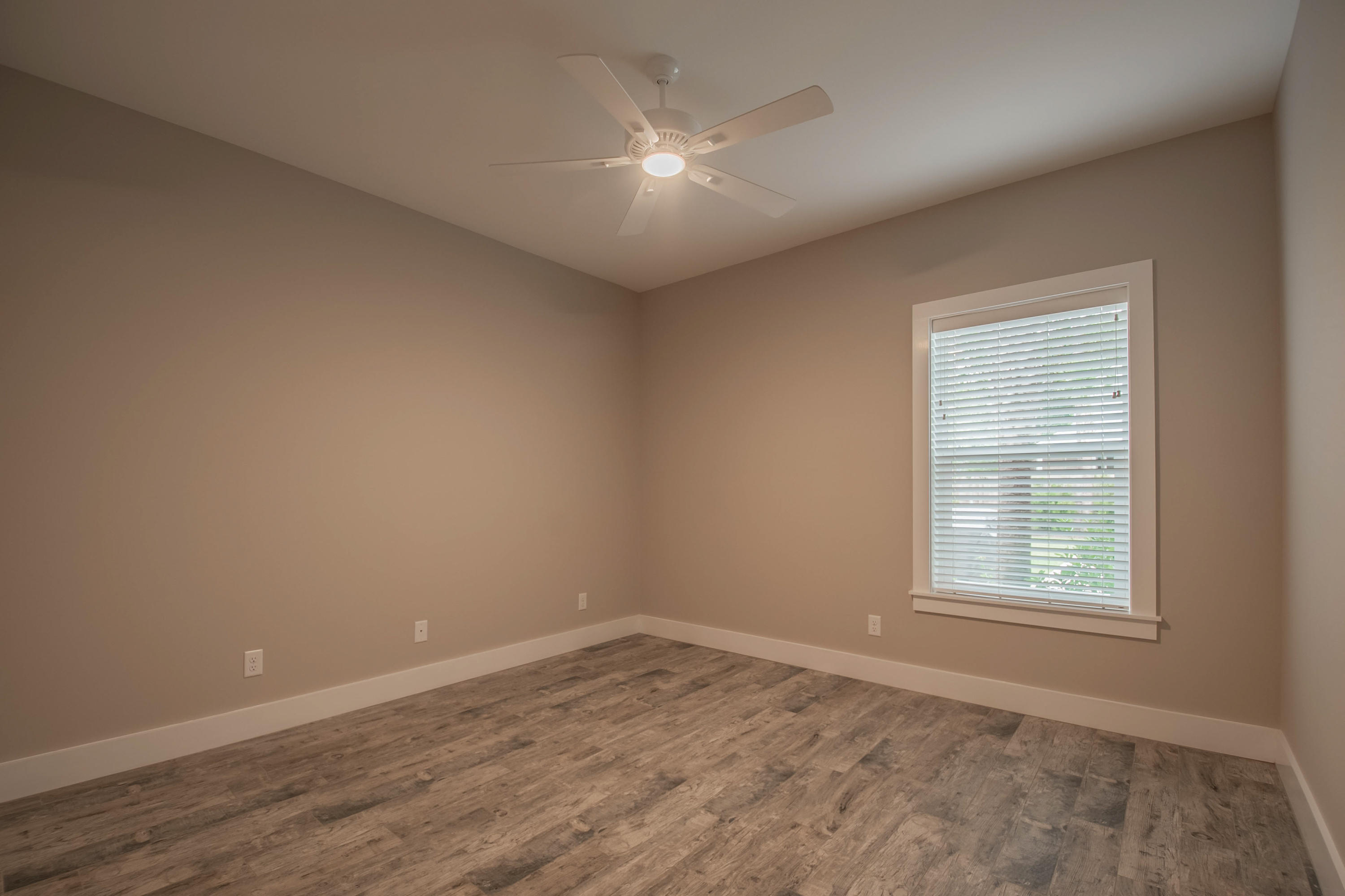 DAUGHETTES AMENDED - Residential