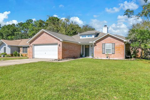 A home in Niceville