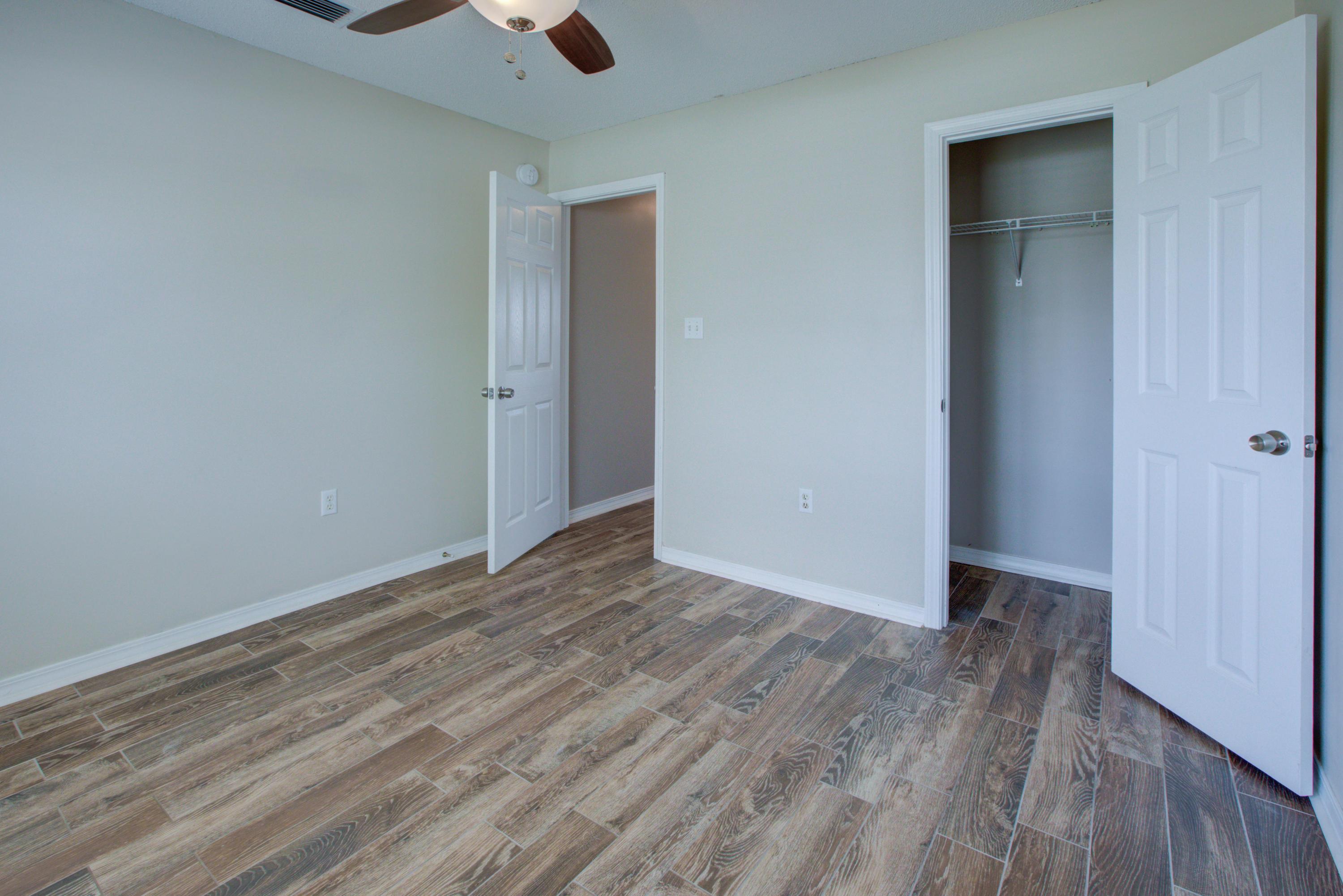 HARBOR BREEZE - Residential