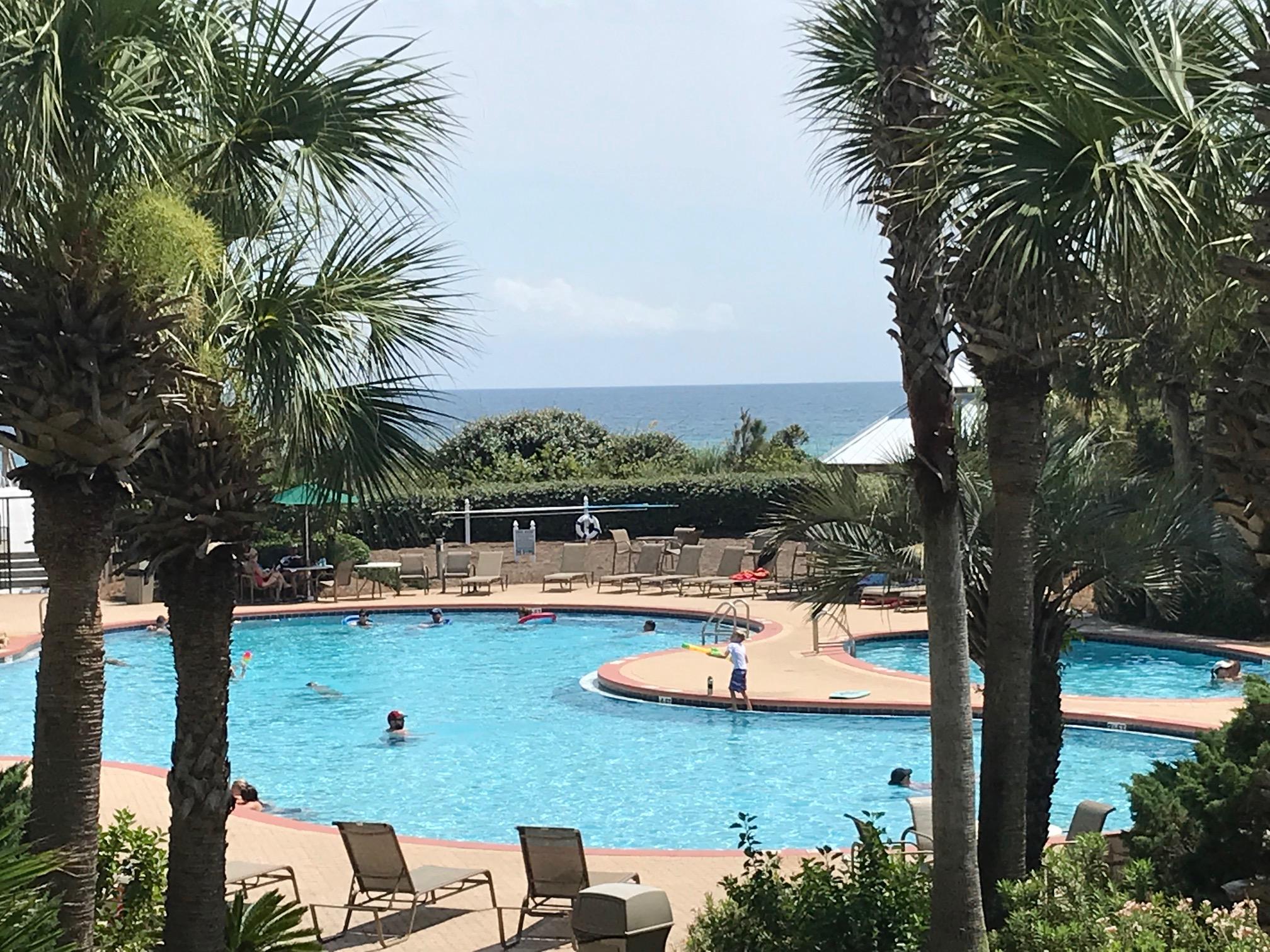 CRESCENT AT MIRAMAR BEACH THE - Residential