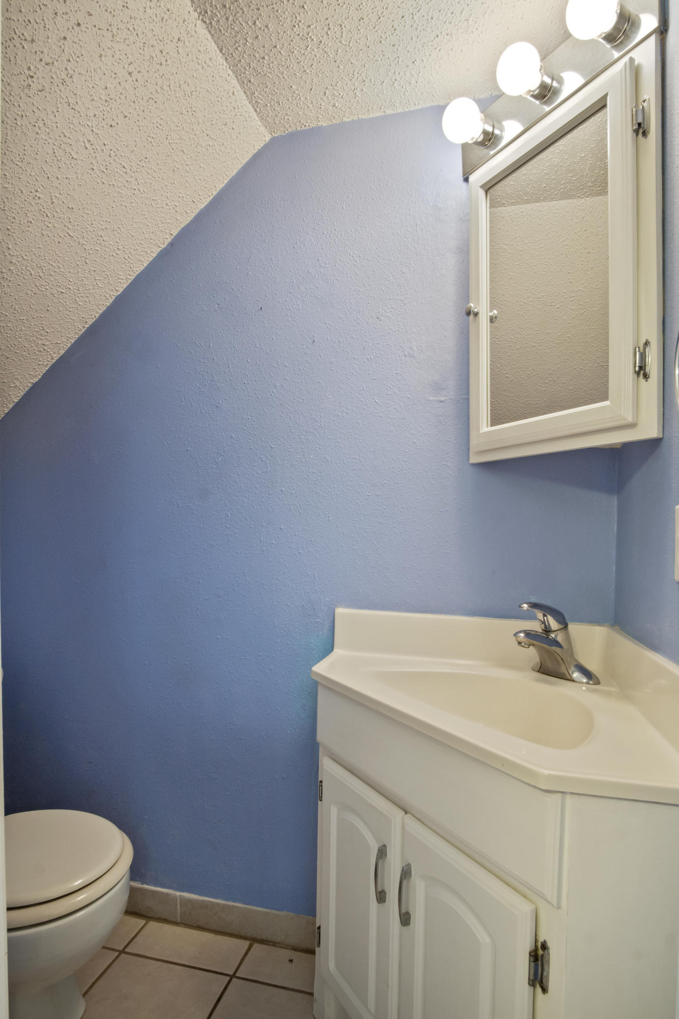 ISLANDWOOD CONDO - Residential