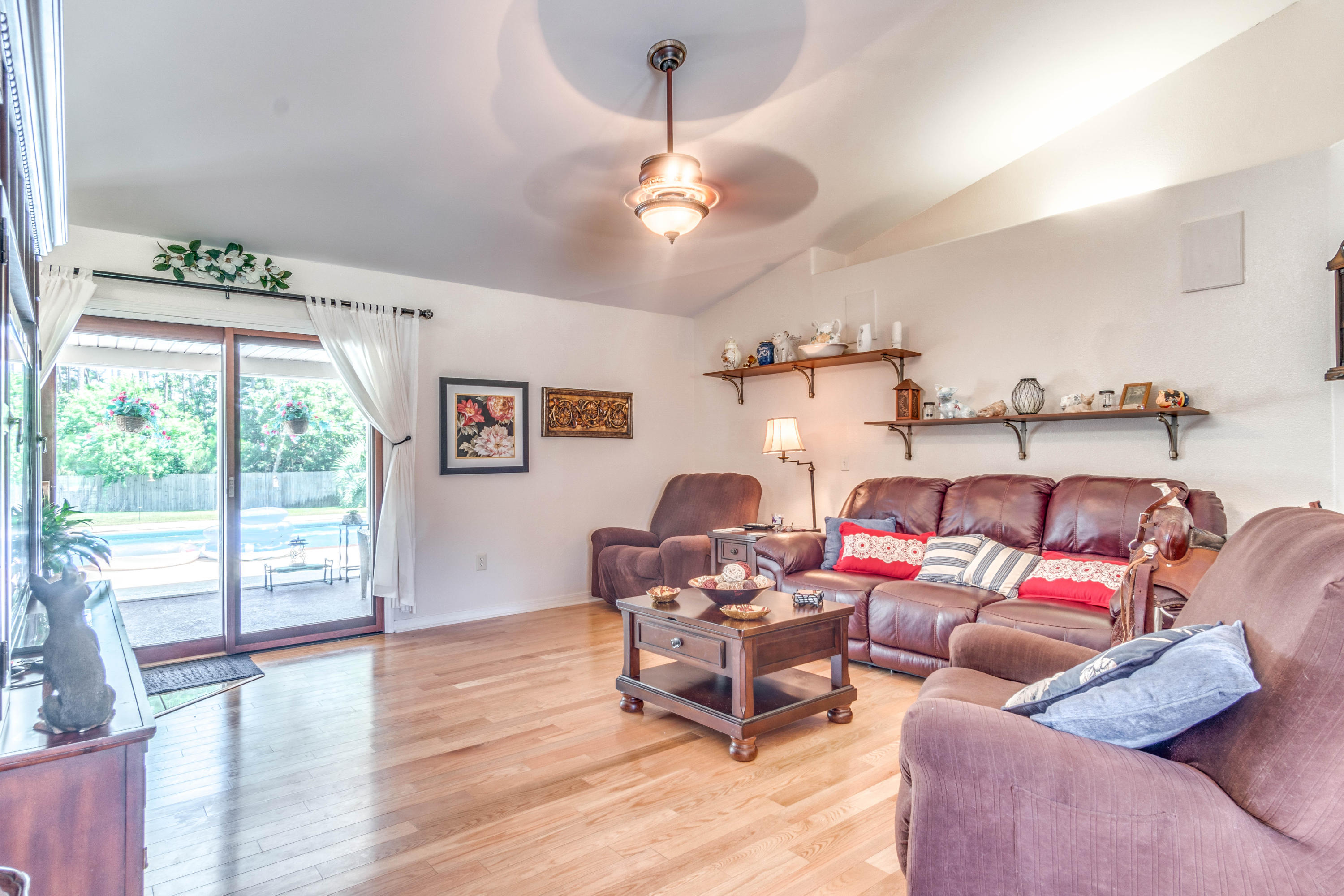 BRIGHTON OAKS - Residential