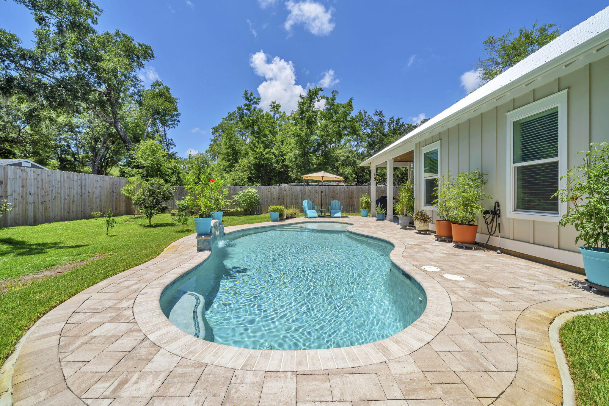 DAUGHETTES AMENDED - Residential