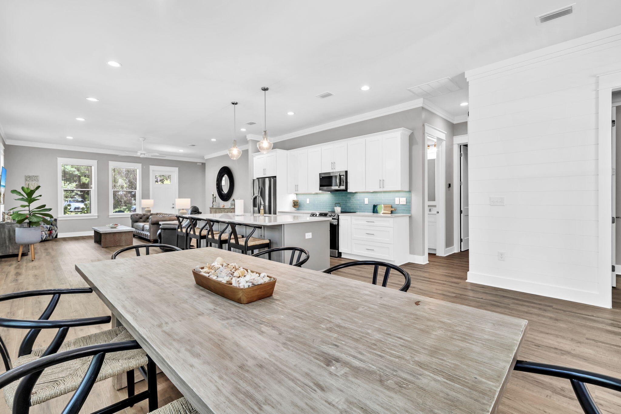 DAUGHETTES AMENDED - Residential