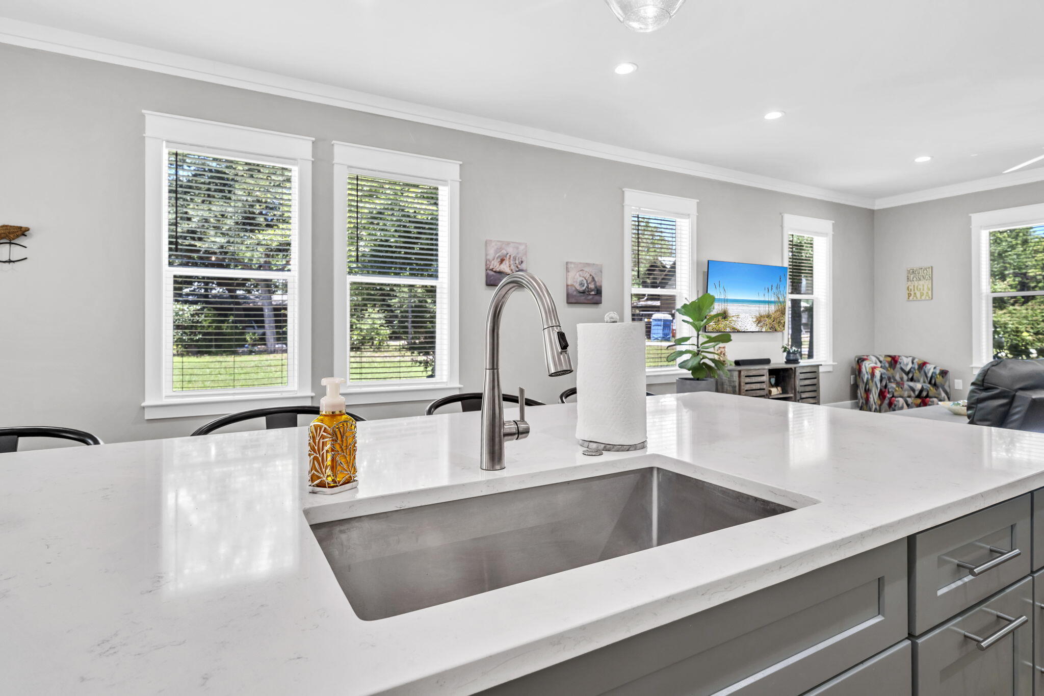 DAUGHETTES AMENDED - Residential