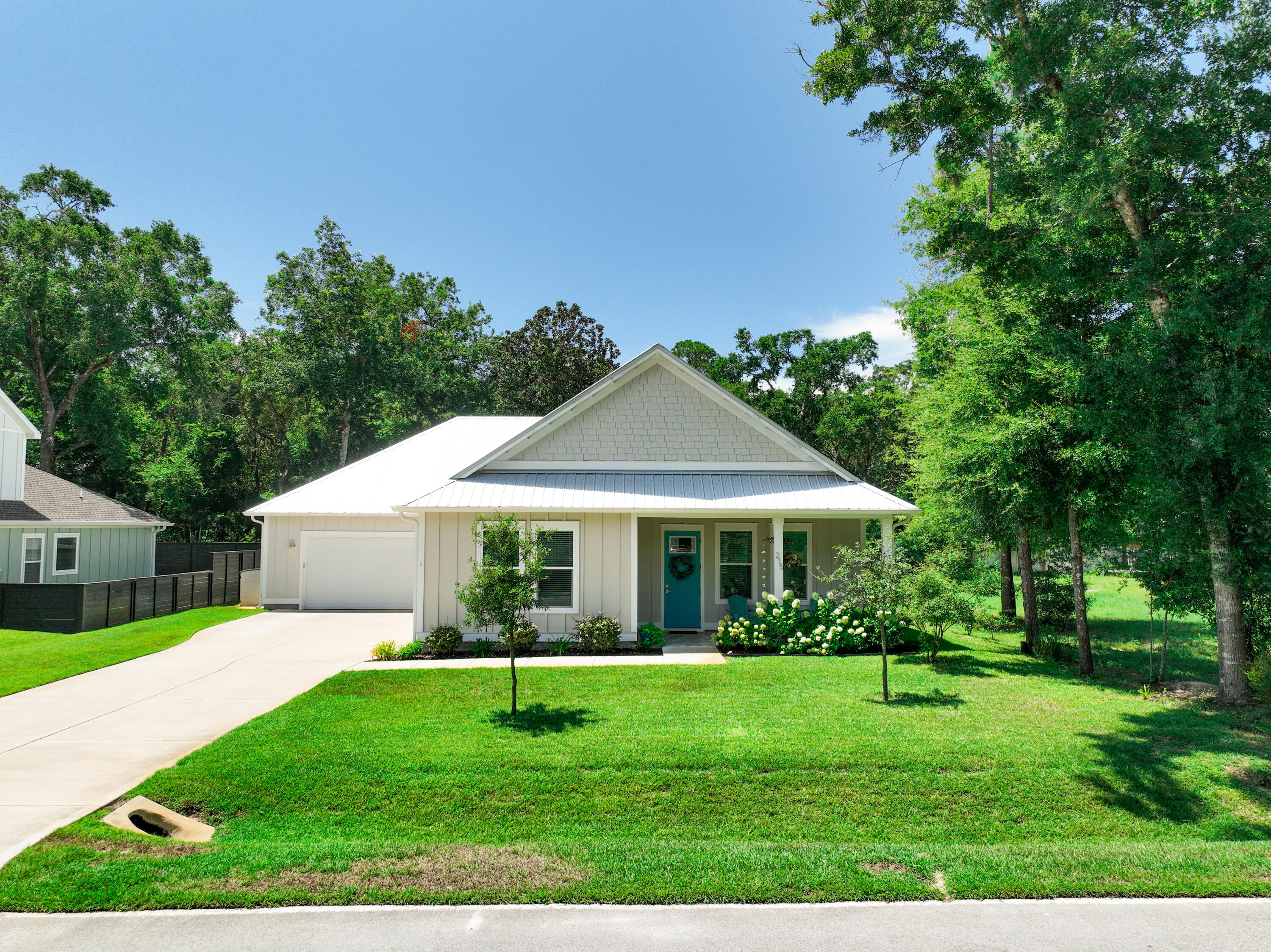 DAUGHETTES AMENDED - Residential