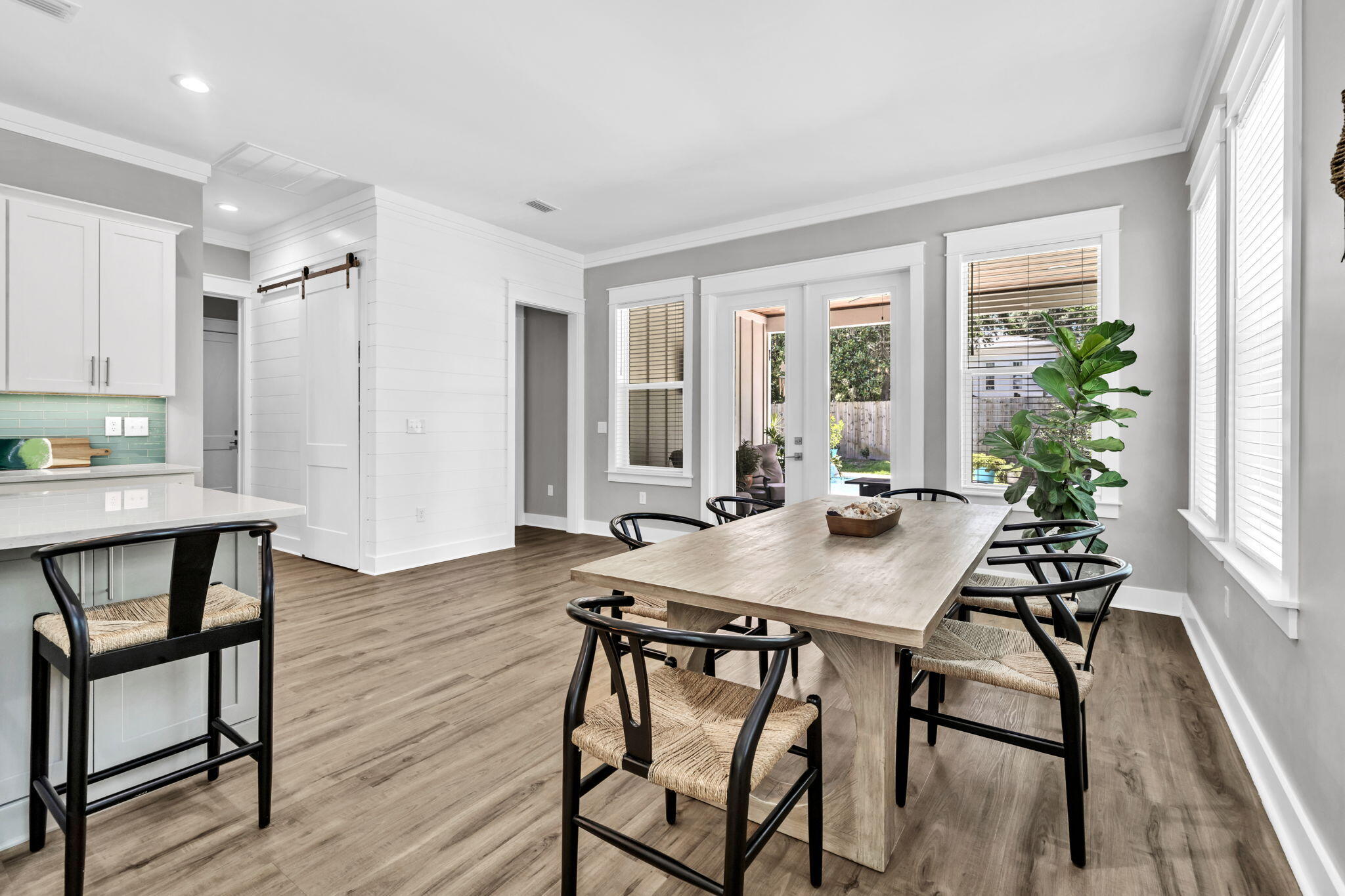 DAUGHETTES AMENDED - Residential