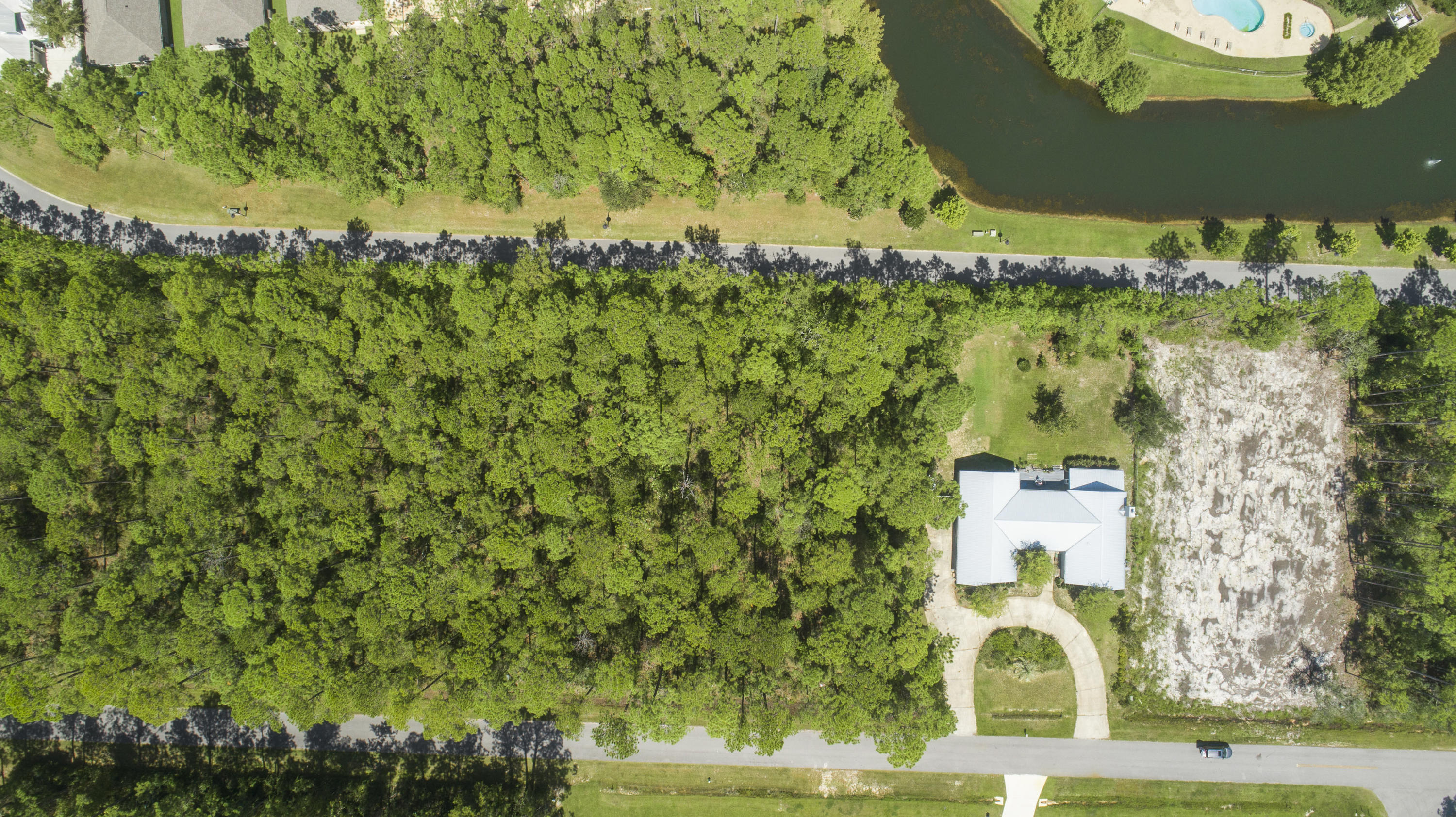 LAGRANGE SHORES - Land