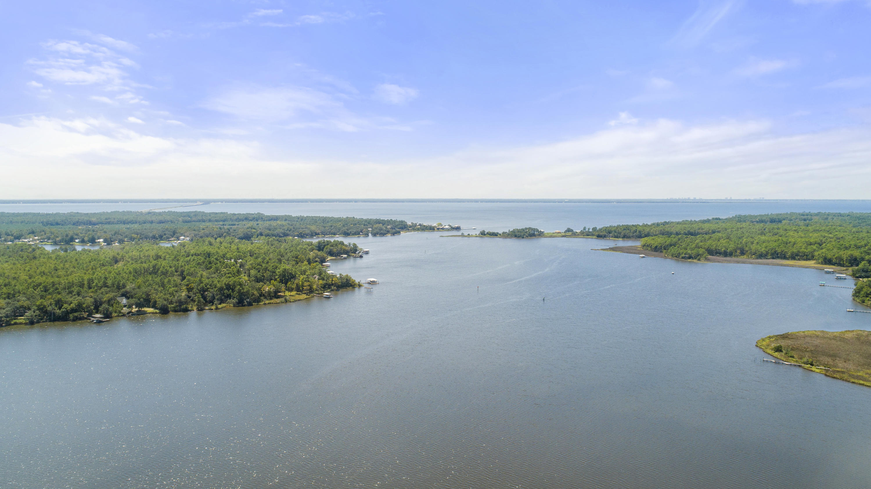 LAGRANGE SHORES - Land