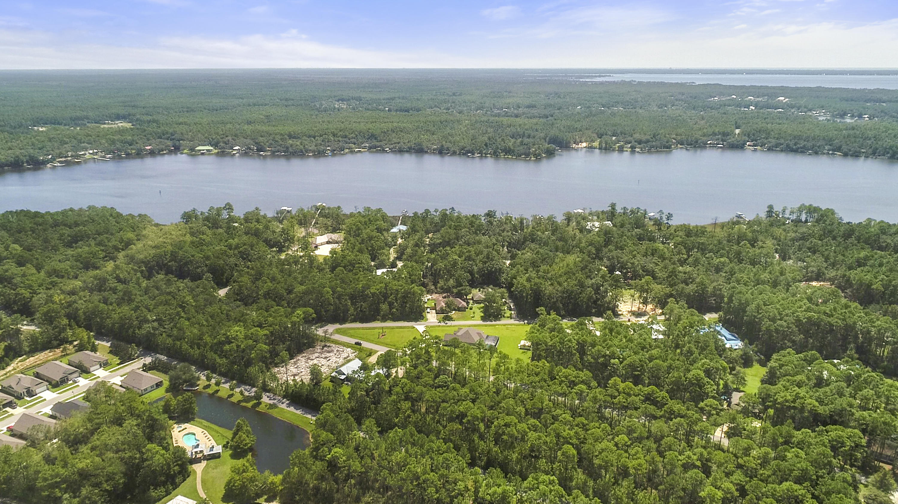 LAGRANGE SHORES - Land