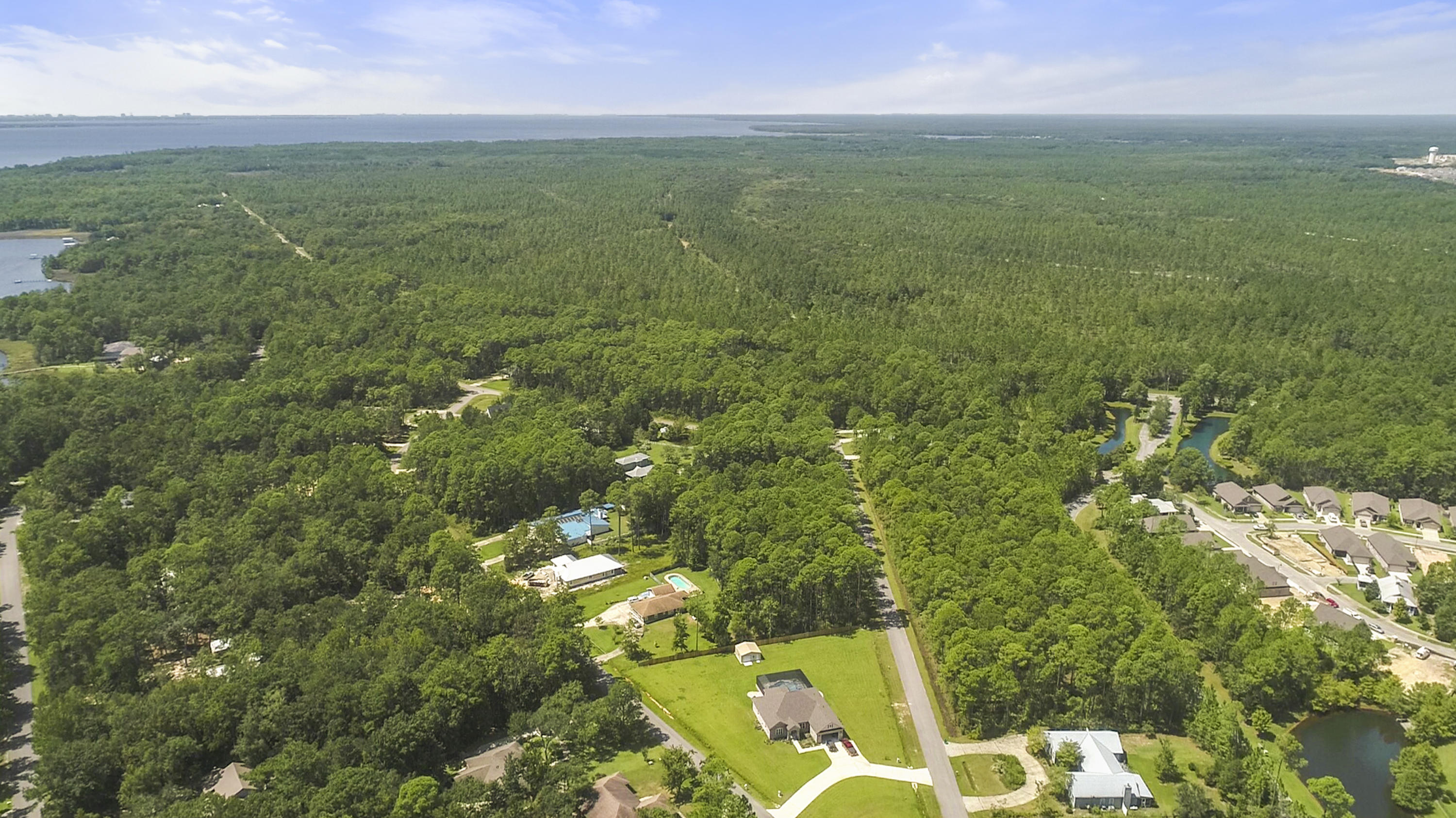 LAGRANGE SHORES - Land