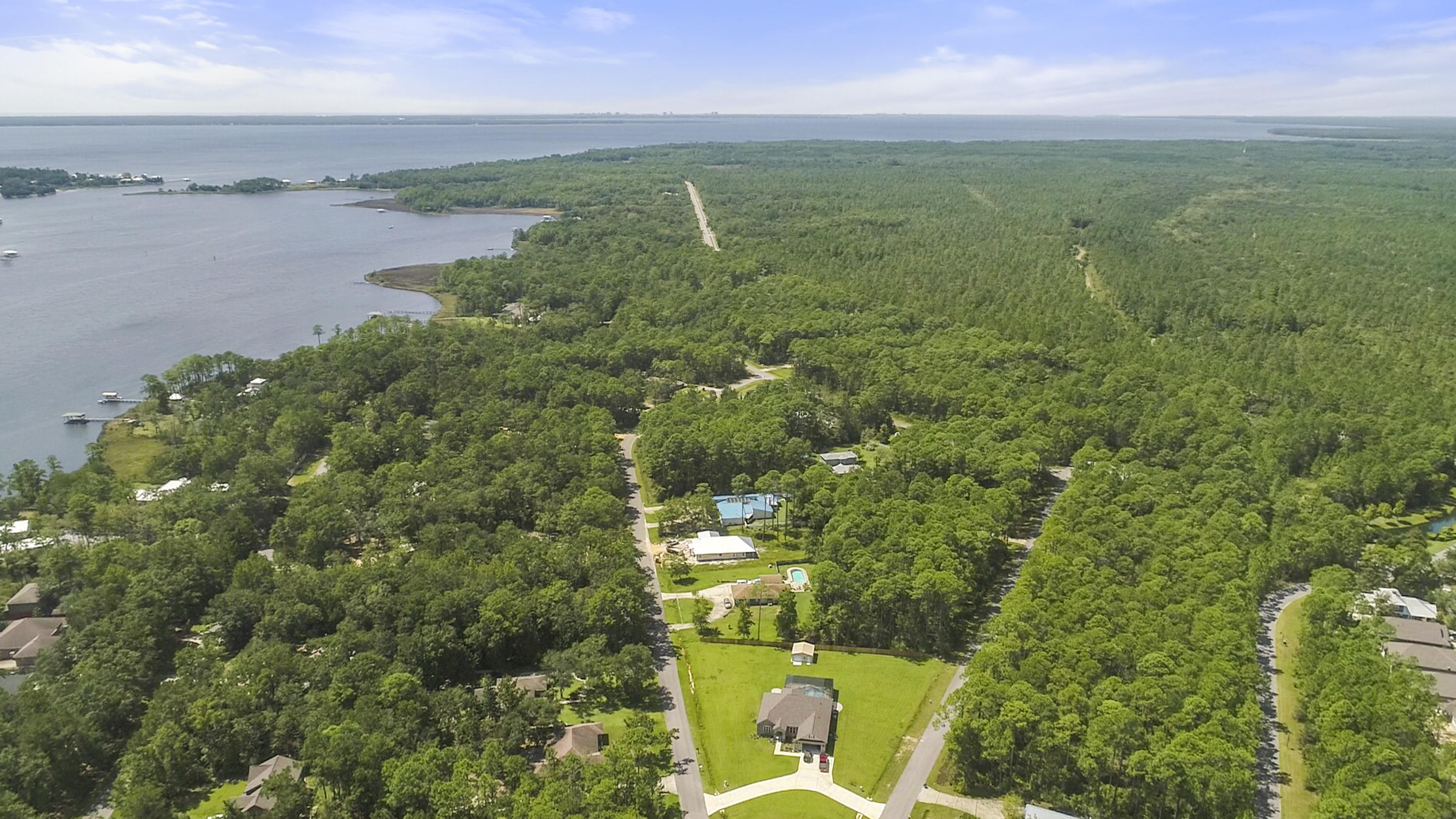 LAGRANGE SHORES - Land