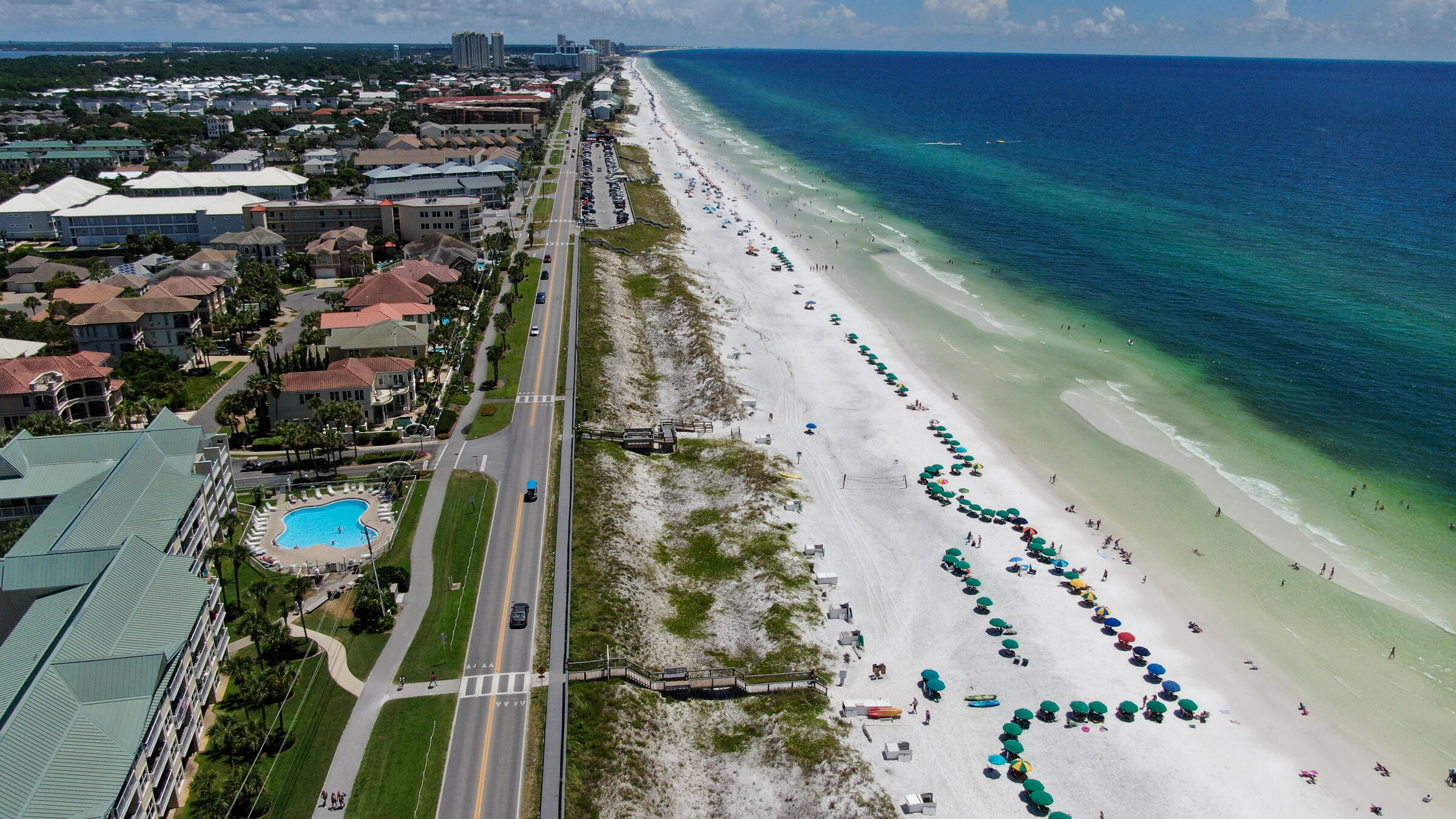 MARAVILLA CONDO 2 - Residential