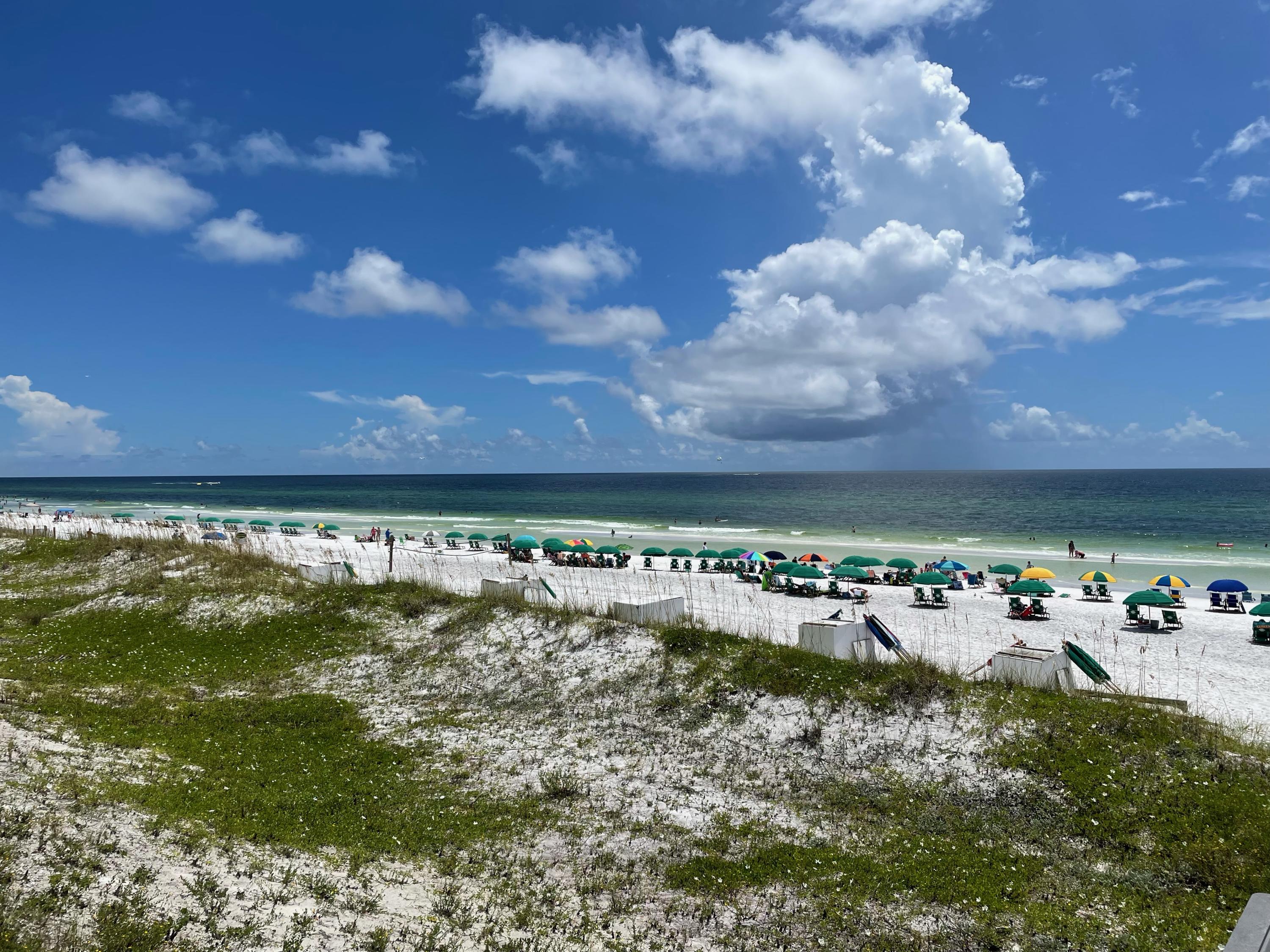 MARAVILLA CONDO 2 - Residential