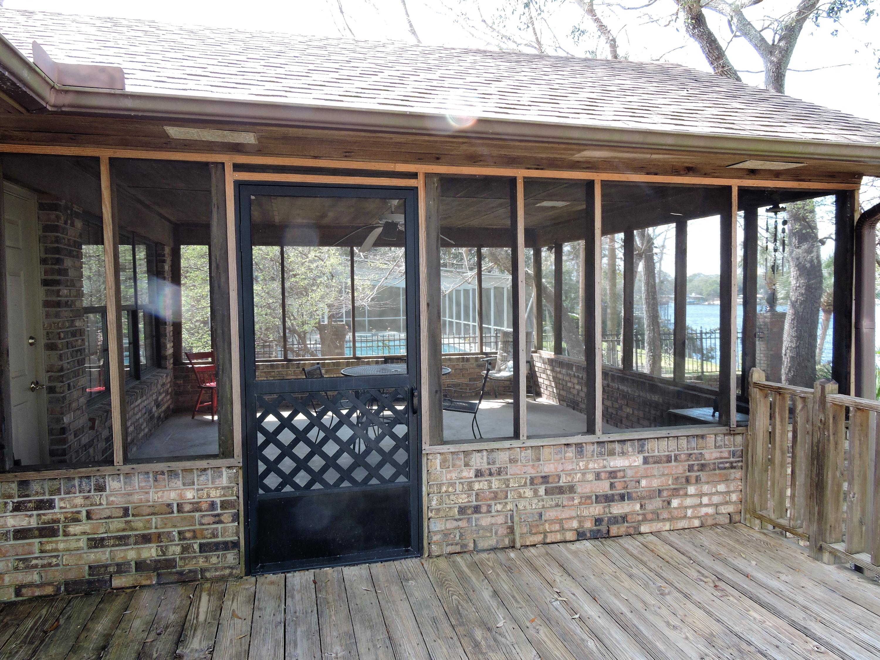 LAKE PIPPIN - Residential