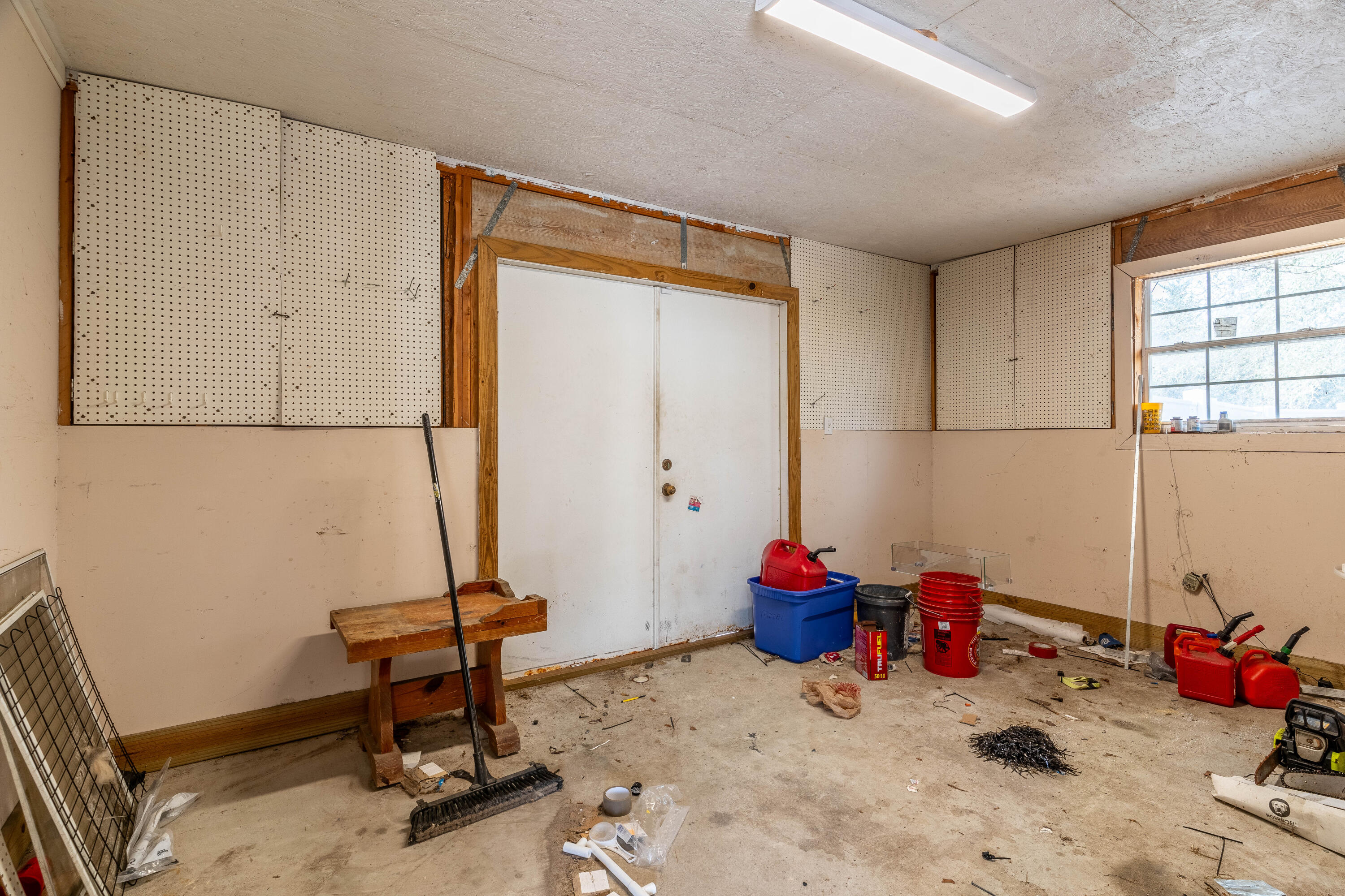 WHISPERING PINES ESTATES - Residential