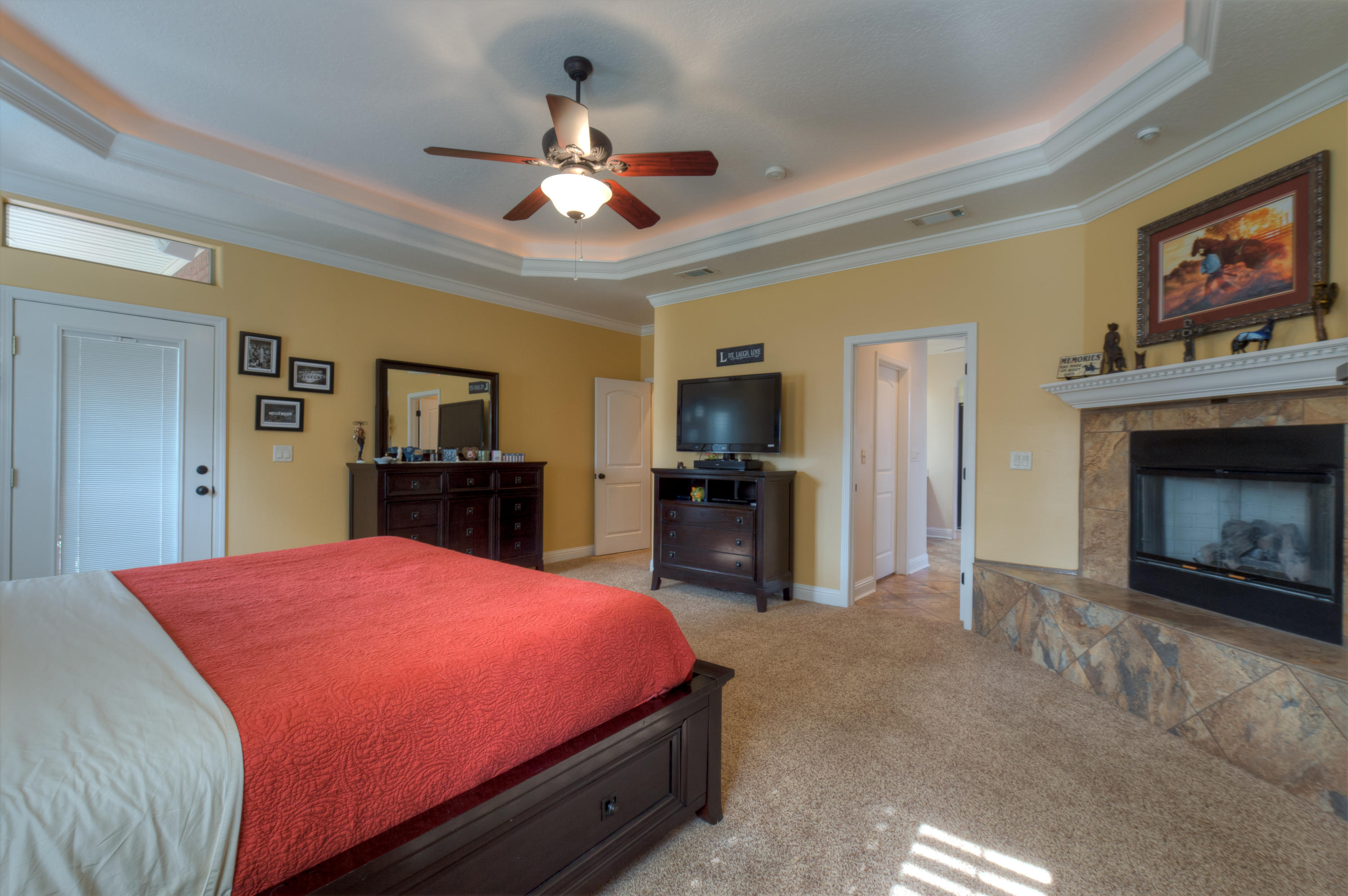 BAYSHORE PLACE - Residential