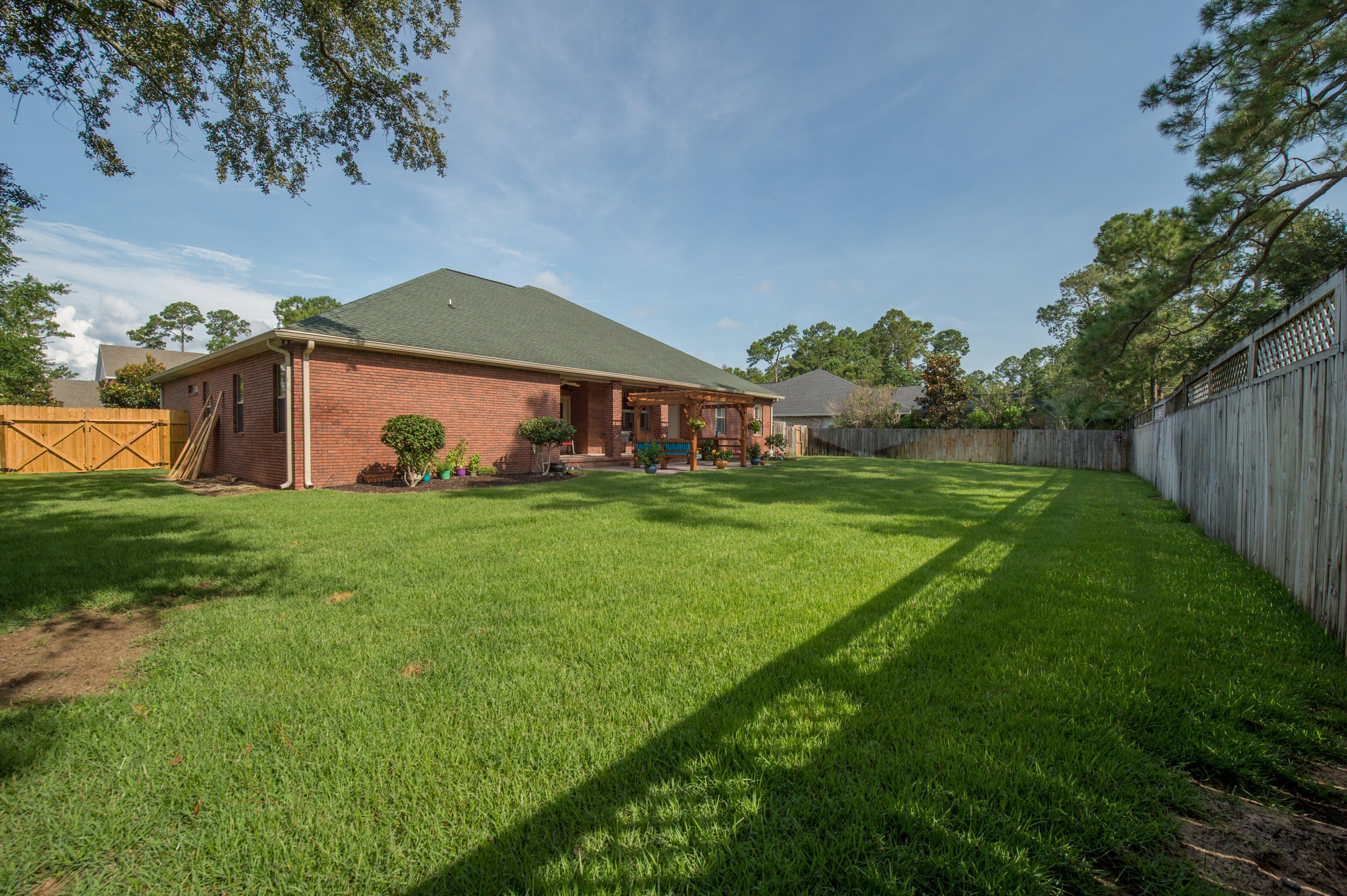 BAYSHORE PLACE - Residential