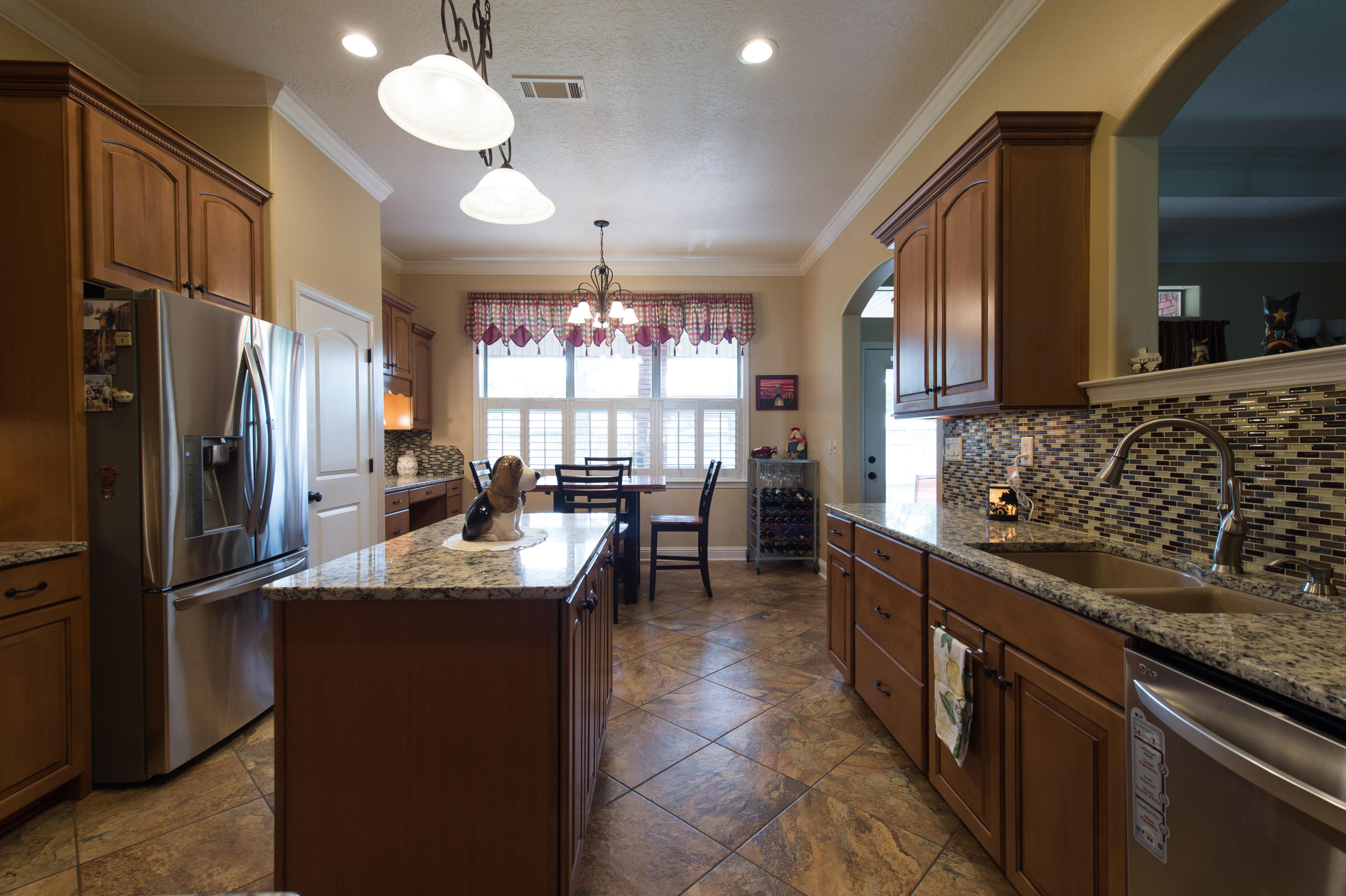 BAYSHORE PLACE - Residential