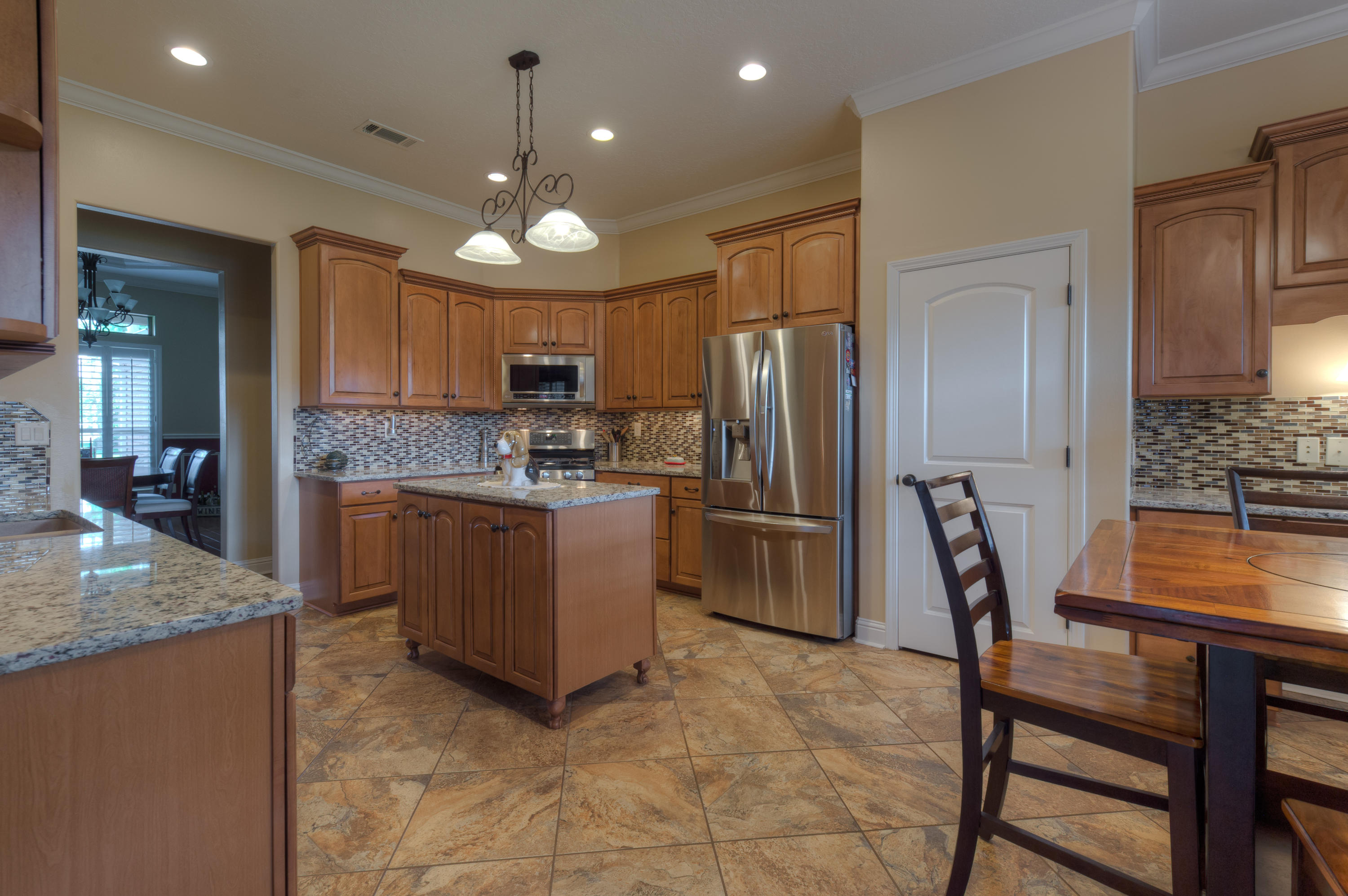 BAYSHORE PLACE - Residential