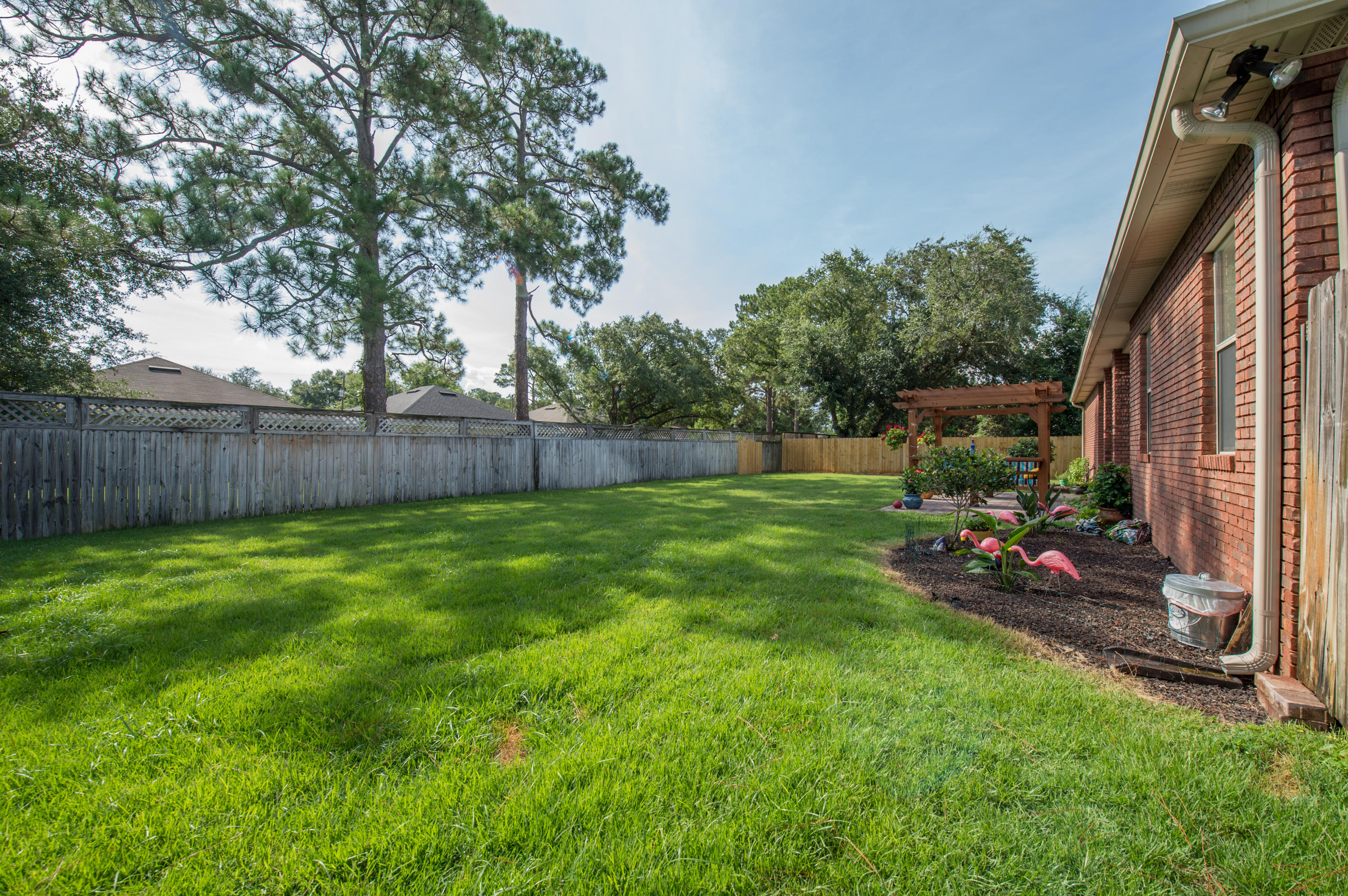 BAYSHORE PLACE - Residential