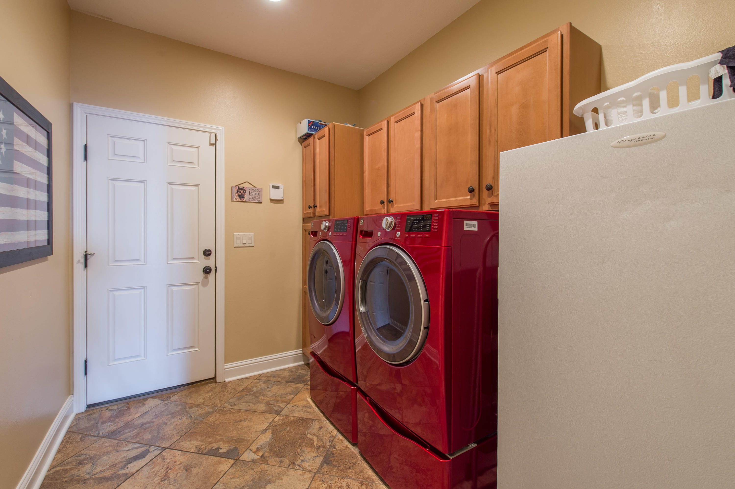 BAYSHORE PLACE - Residential