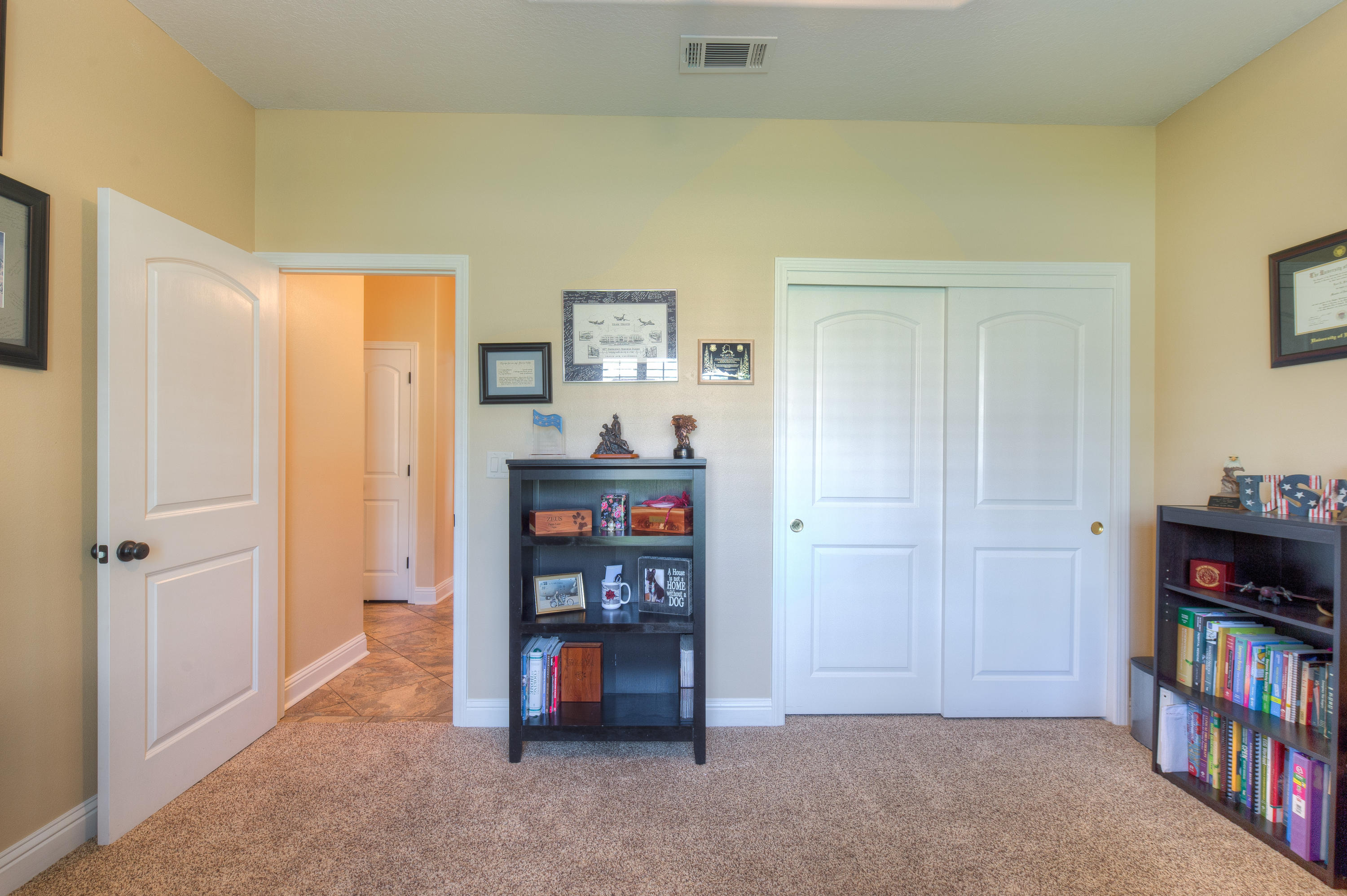 BAYSHORE PLACE - Residential