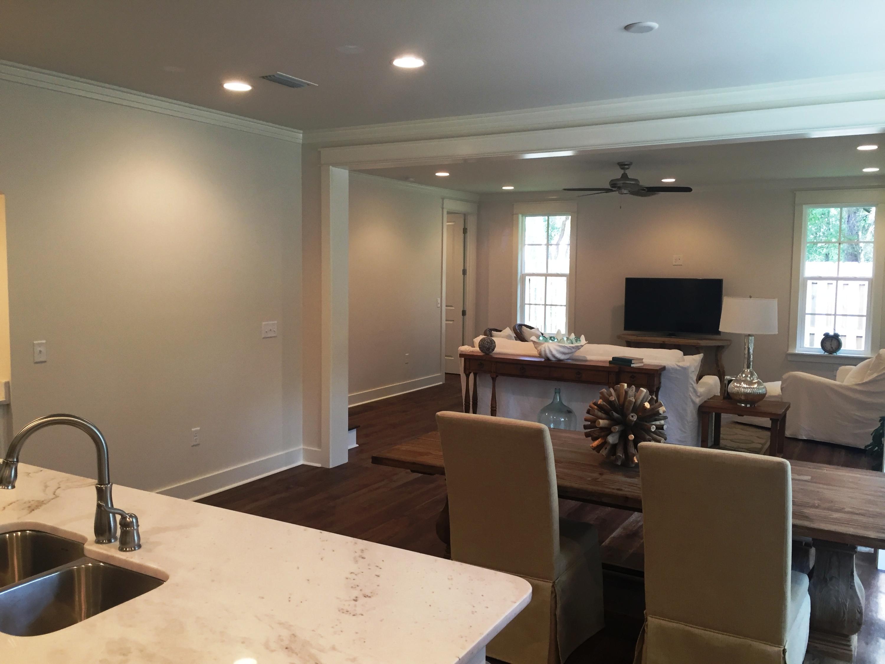 CARSON OAKS - Residential